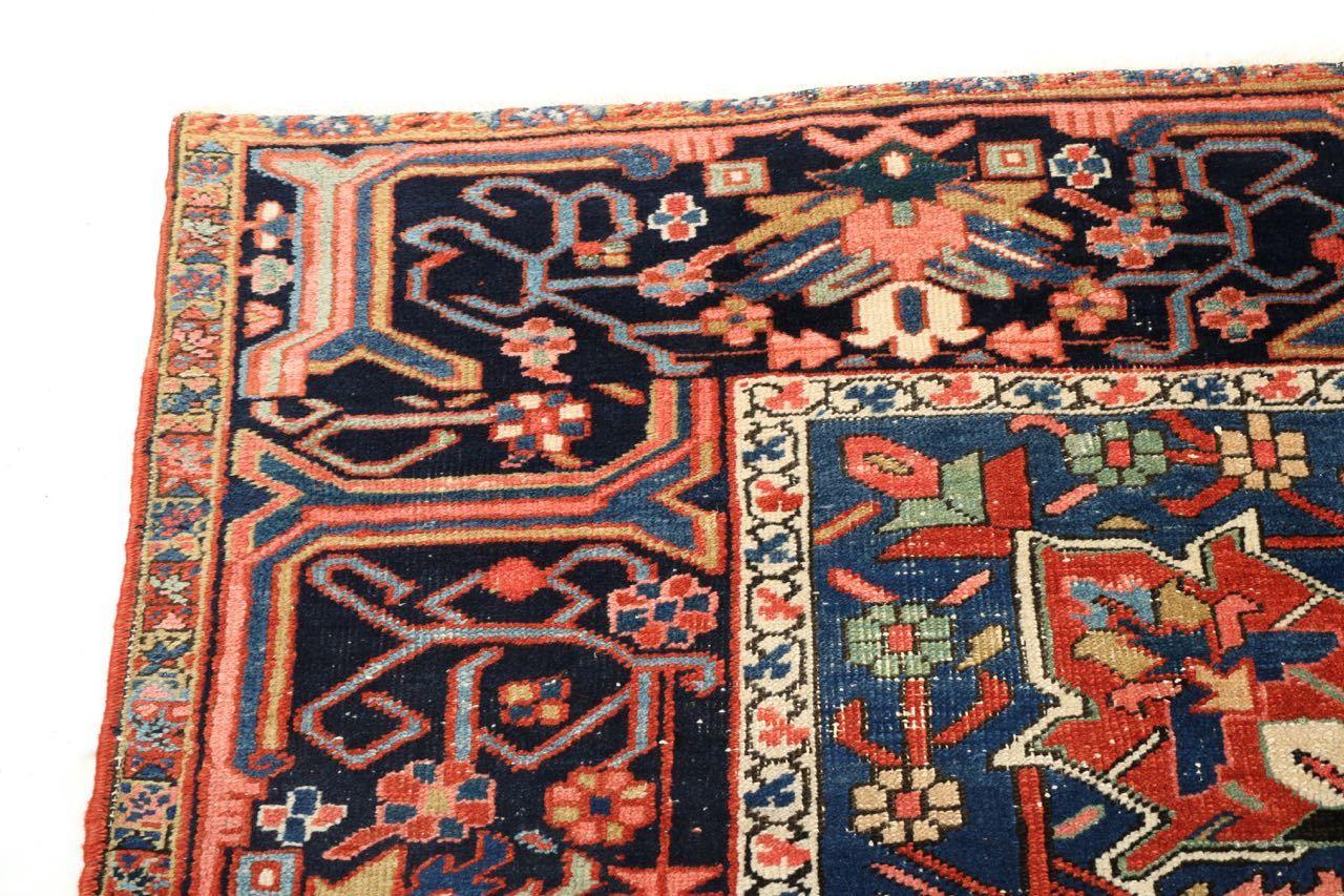 Vintage Semi-Antique Room Size Heriz Rug, circa 1920-1930 In Good Condition For Sale In Shippensburg, PA