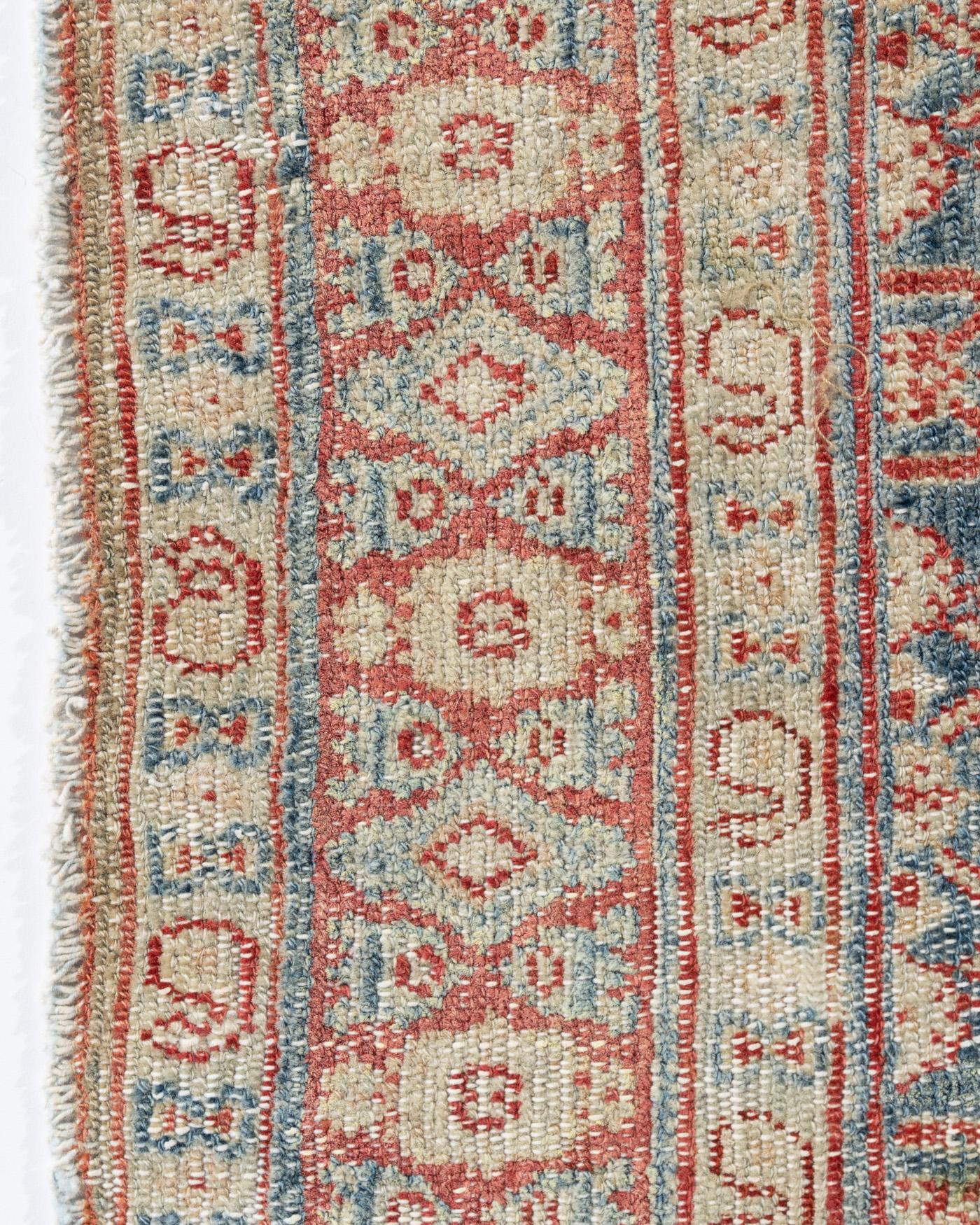 Vintage Senneh Persian Rug  3'8 x 4'1 For Sale 3