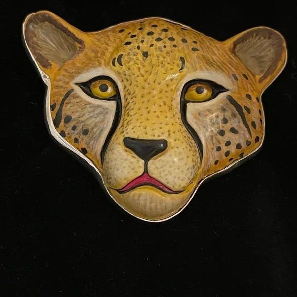 Simply Beautiful! Designer Signed Sergio Bustamante Vintage Mid Century Modern Brooch Pendant. Featuring a Lacquered Paper Mache Cheetah Head Sculpture Brooch Pendant. Sterling Silver back, marked 925 silver. A loop on the back, can be worn as a