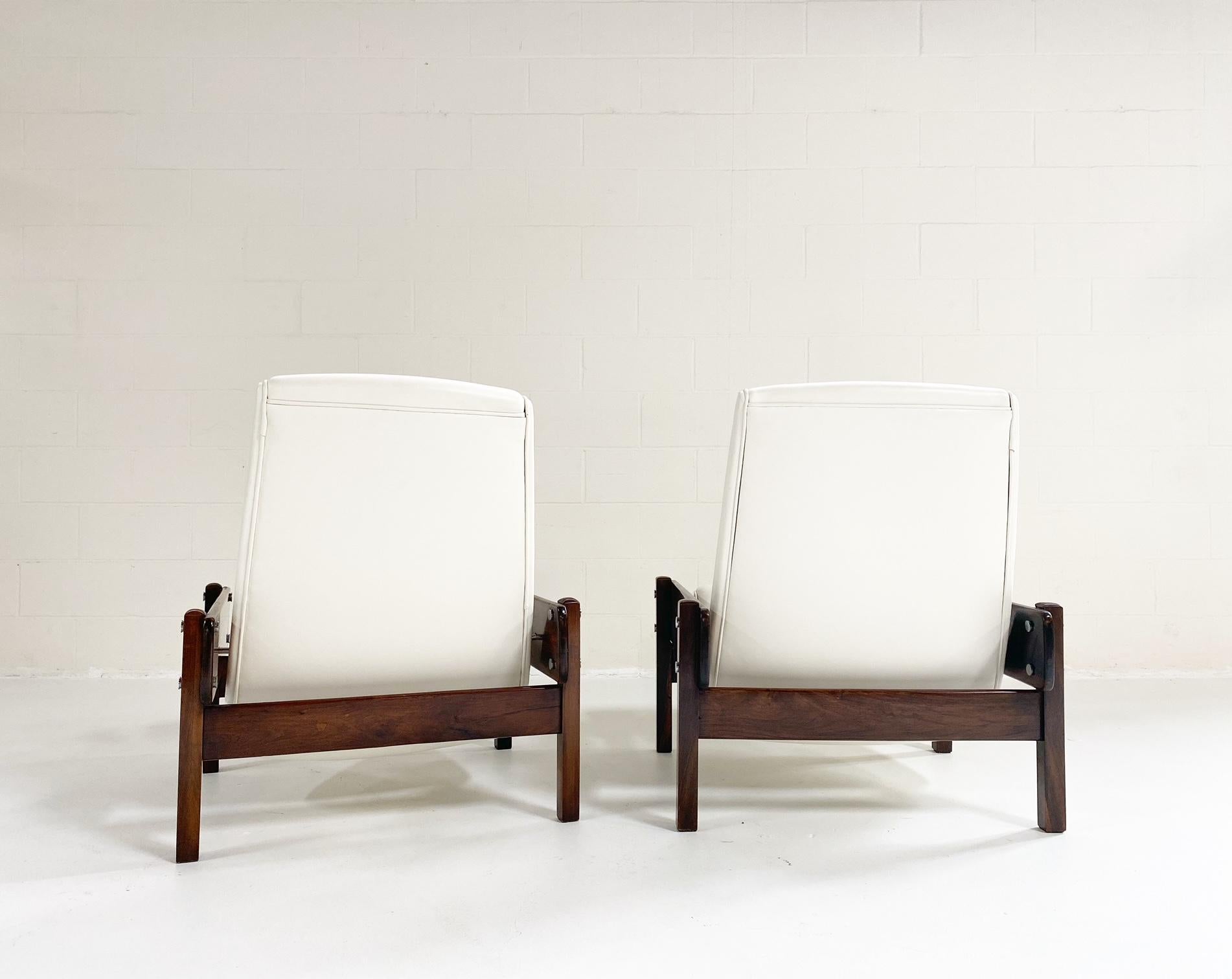 Vintage Sergio Rodrigues Vronka Chairs in Leather, Pair 3