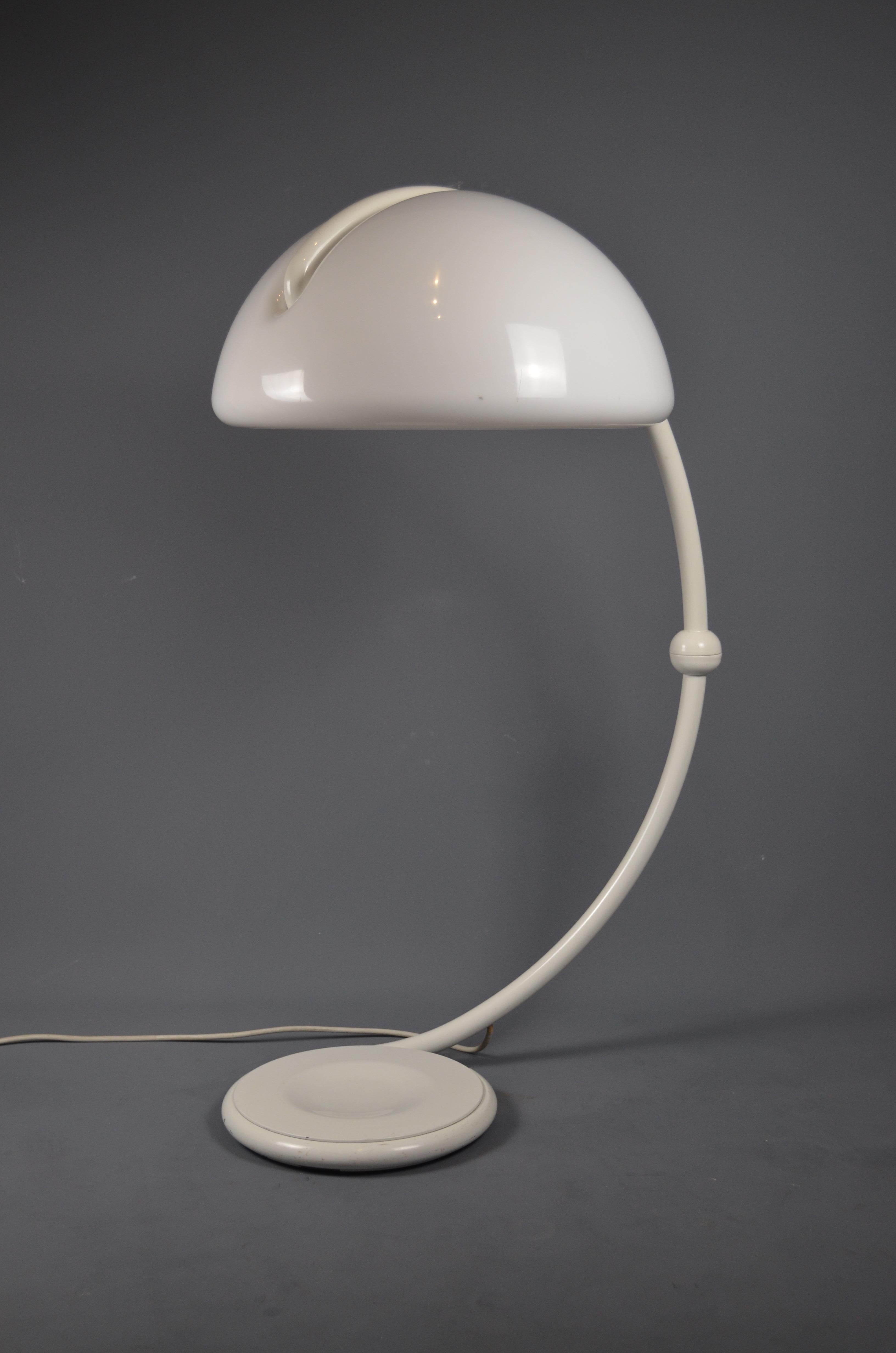 Vintage Serpente floor lamp by Martinelli For Sale 4
