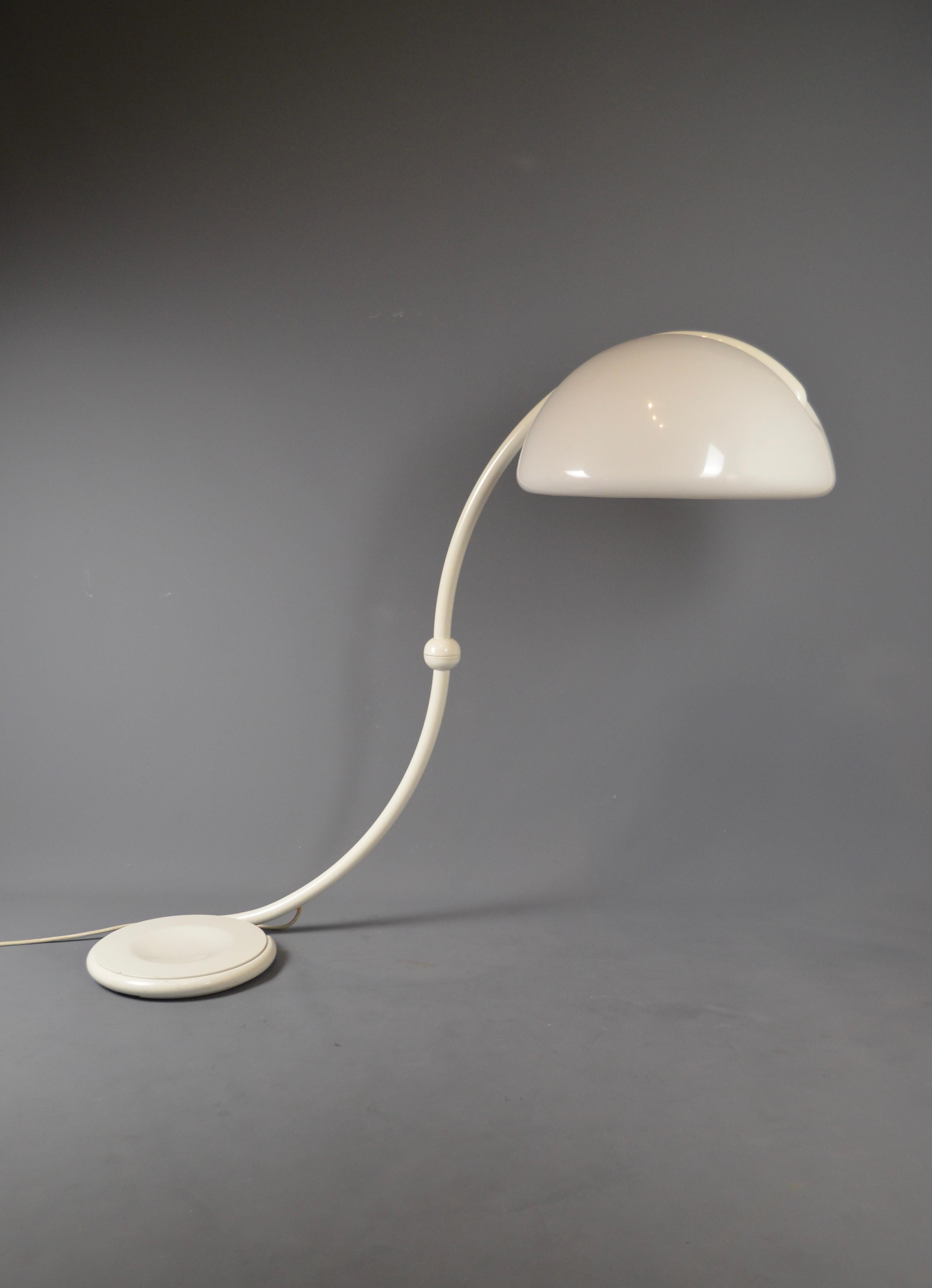 Vintage Serpente floor lamp by Martinelli For Sale 9