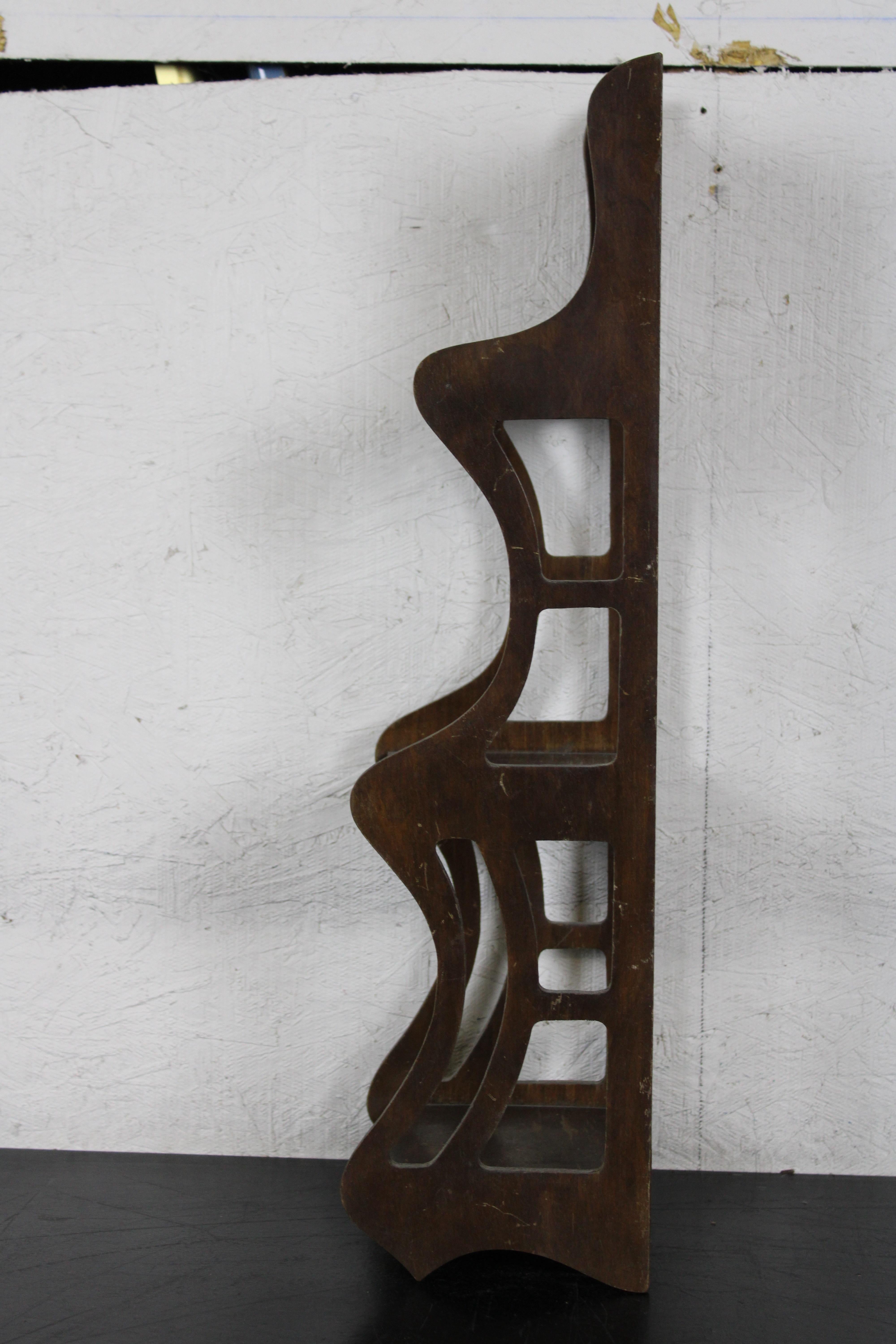 20th Century Vintage Serpentine 3 Tier Wall Hanging Curio Display Trinket Shelf Wood For Sale
