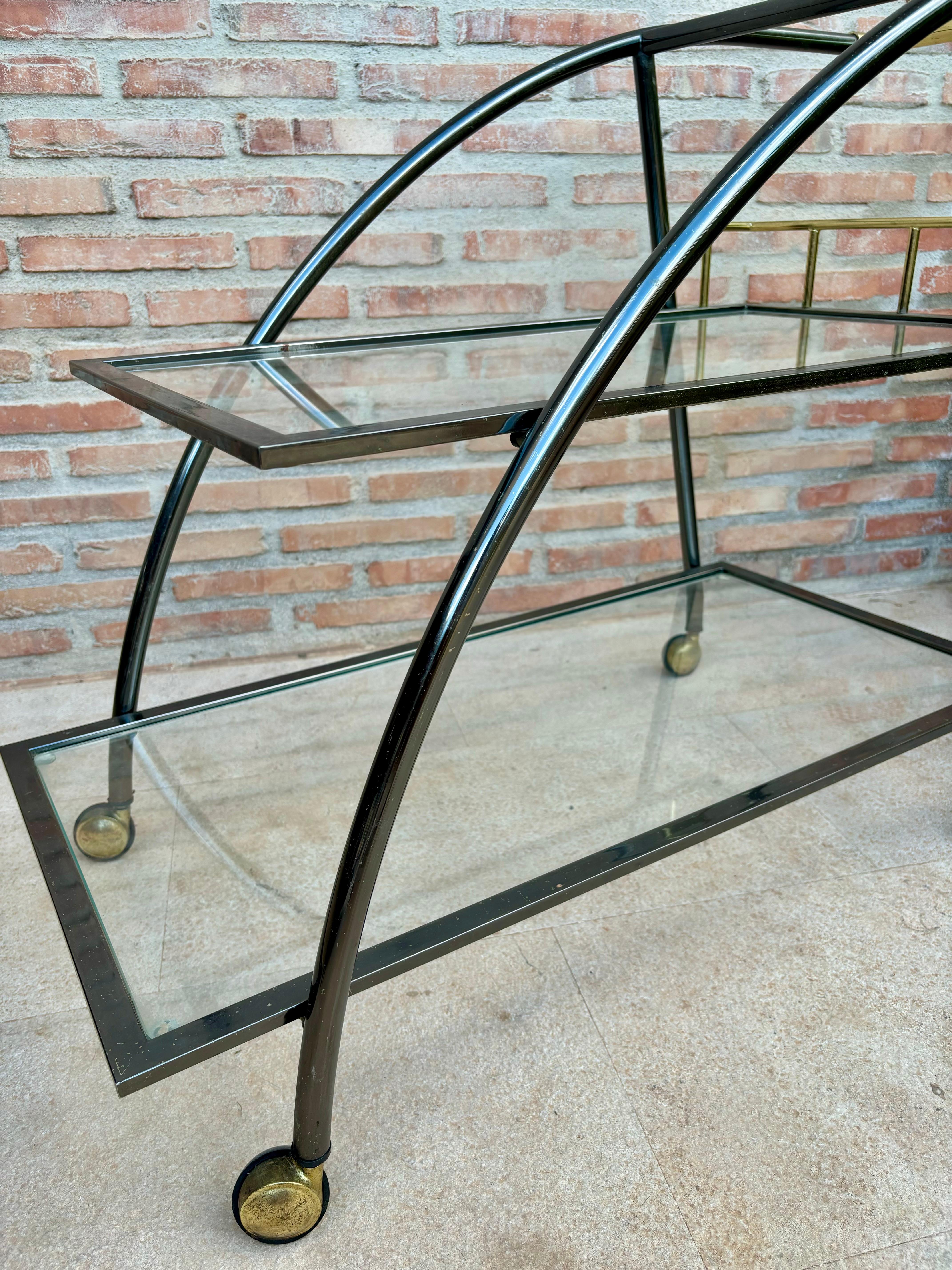 20th Century Vintage Serving Bar Cart in Brass and Glass, 1980s For Sale