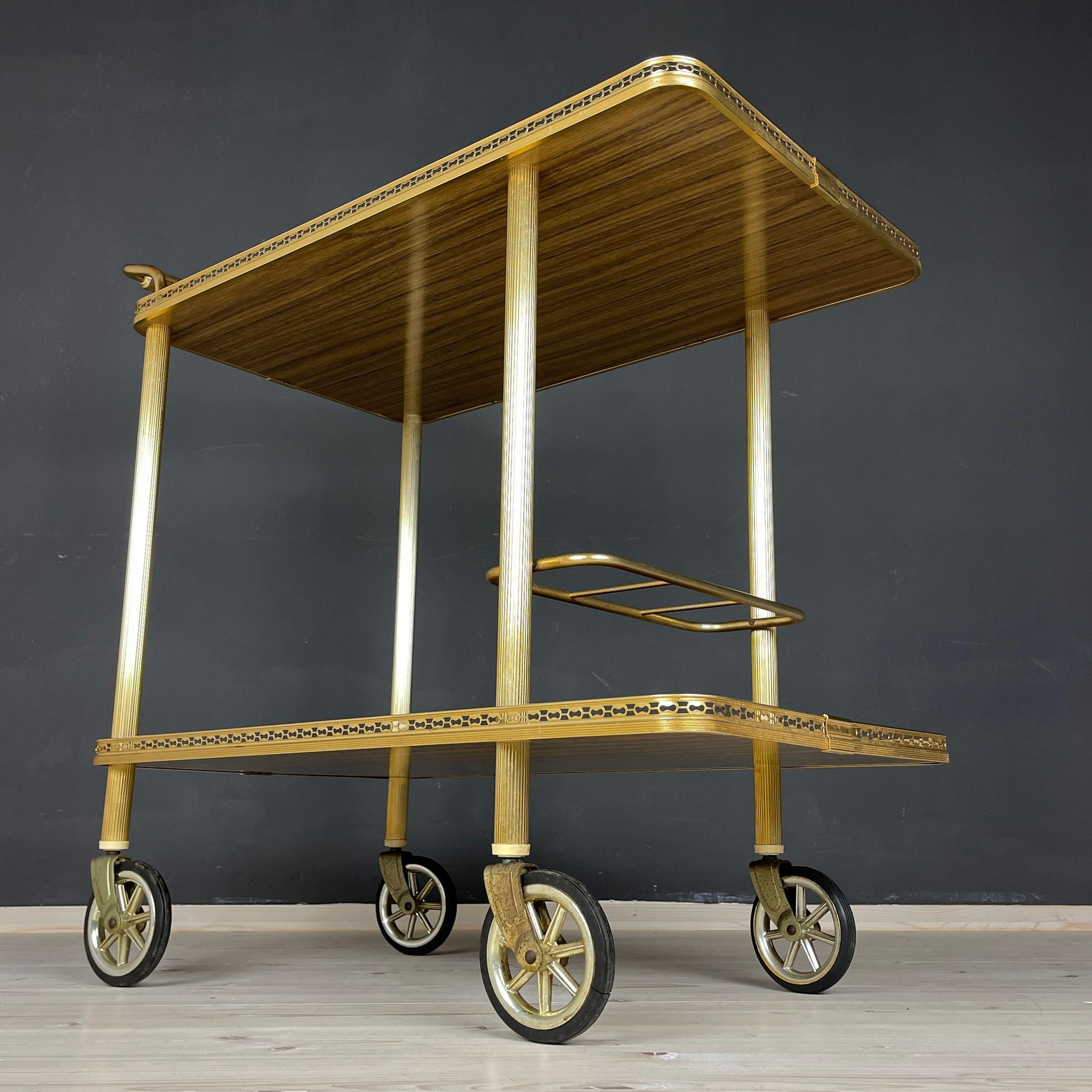 Mid-Century Modern Vintage Serving Bar Cart, Italy, 1970s For Sale