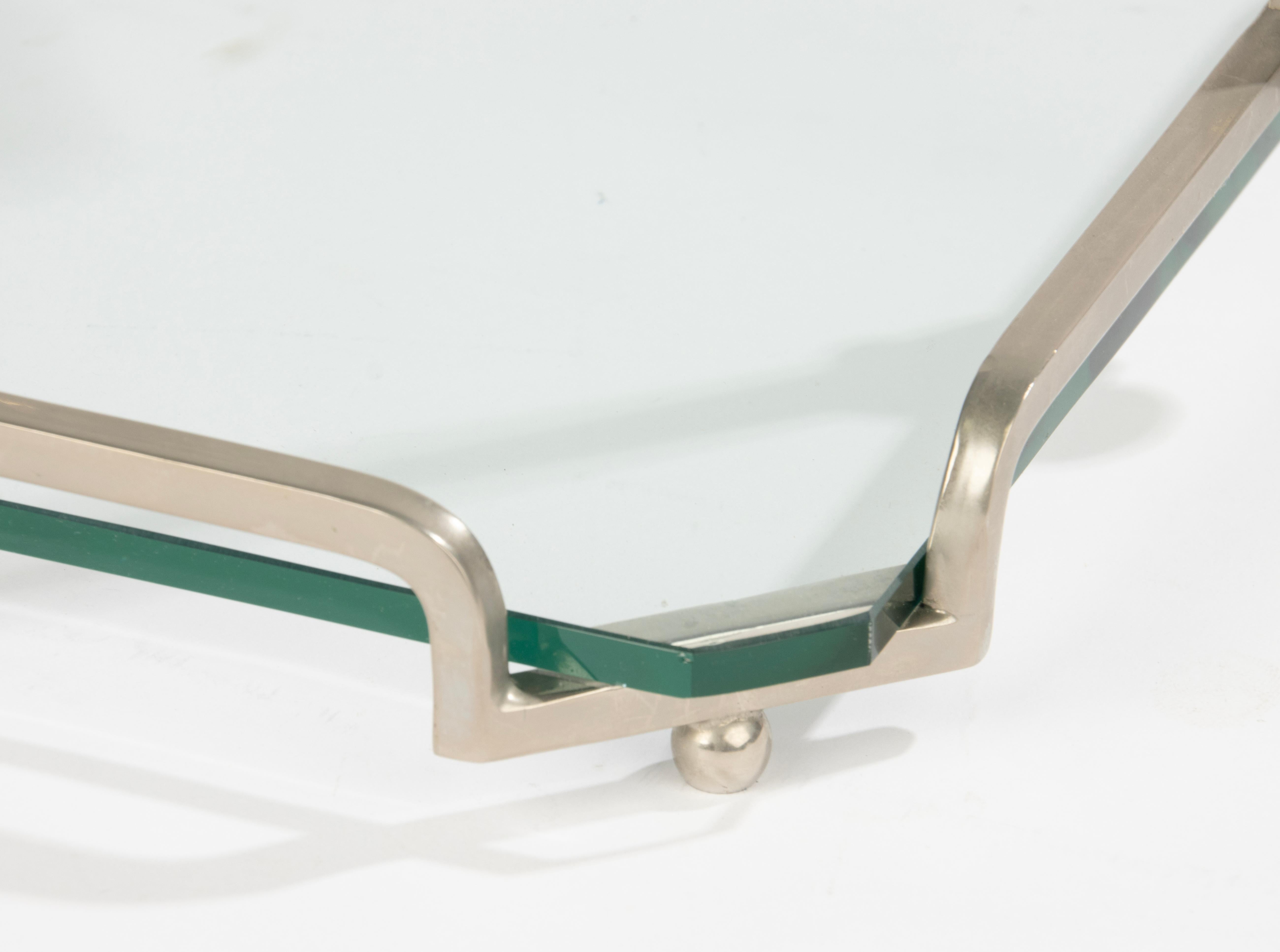 Vintage Servierständer - Zweistöckig - Metall und Glas - Bambusgriff im Angebot 4