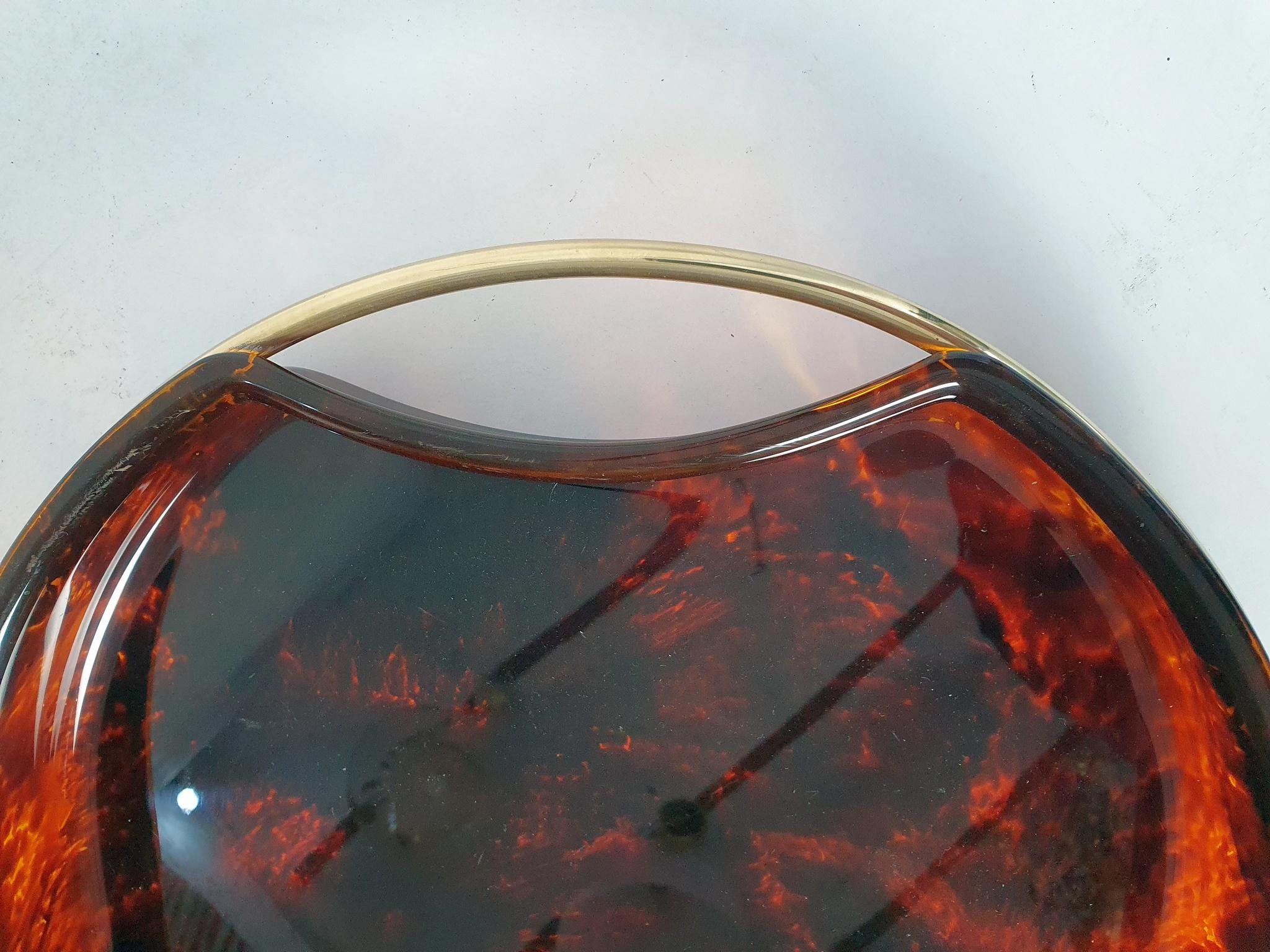 Italian Vintage Serving Tray in Lucite Tortoise and Brass, Italy For Sale