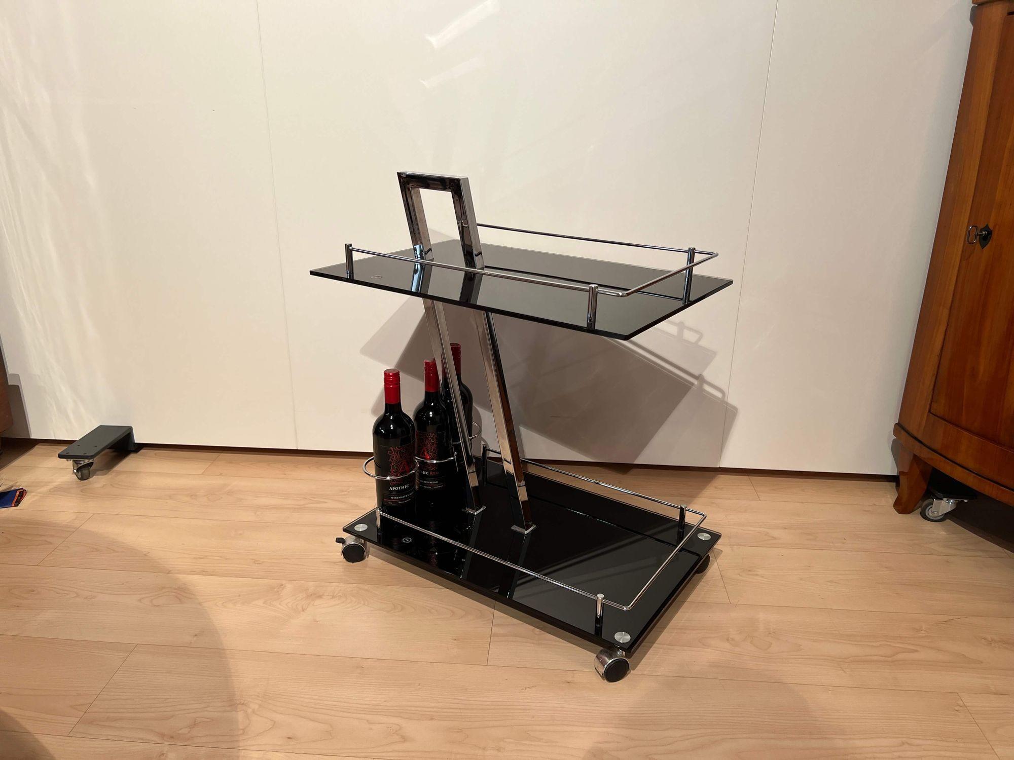Modern Vintage Serving Trolley or Bar Cart, Black Glass and Chrome, Italy, 1970s For Sale