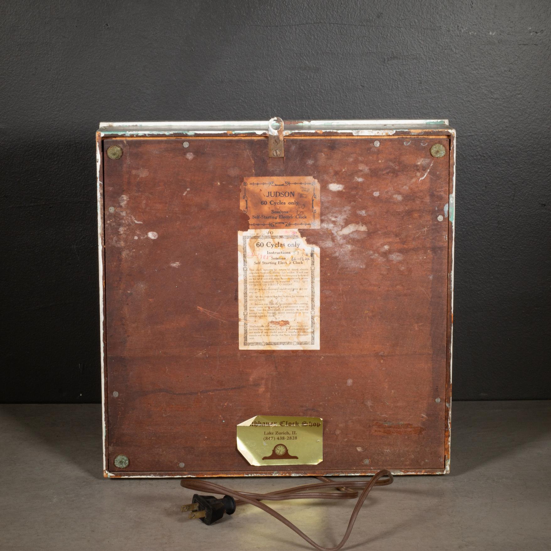 Metal Vintage Sessions Electric Wall Clock c.1930 For Sale
