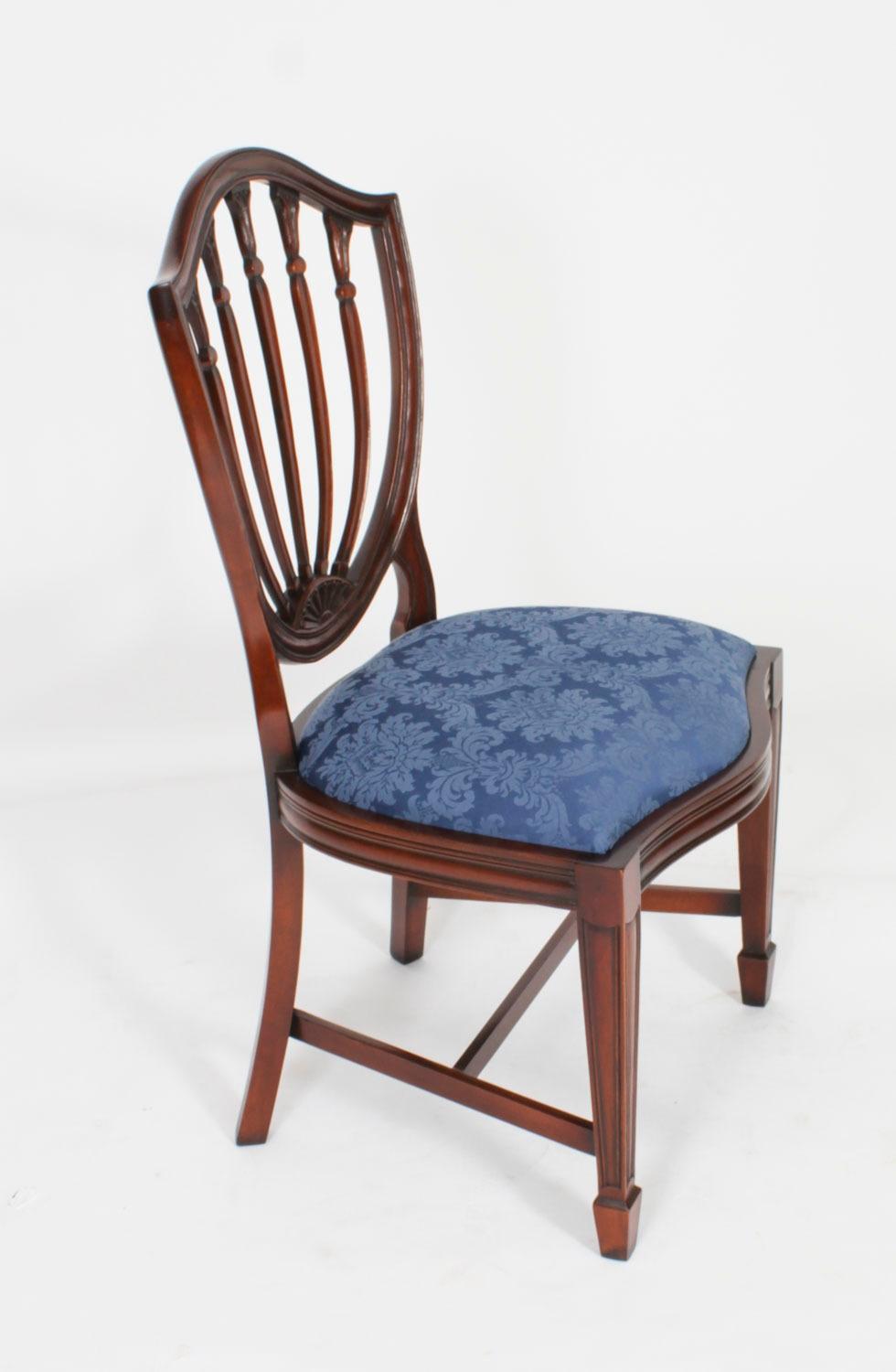 Vintage Set 10 English Hepplewhite Revival Dining Chairs 20th Century For Sale 8