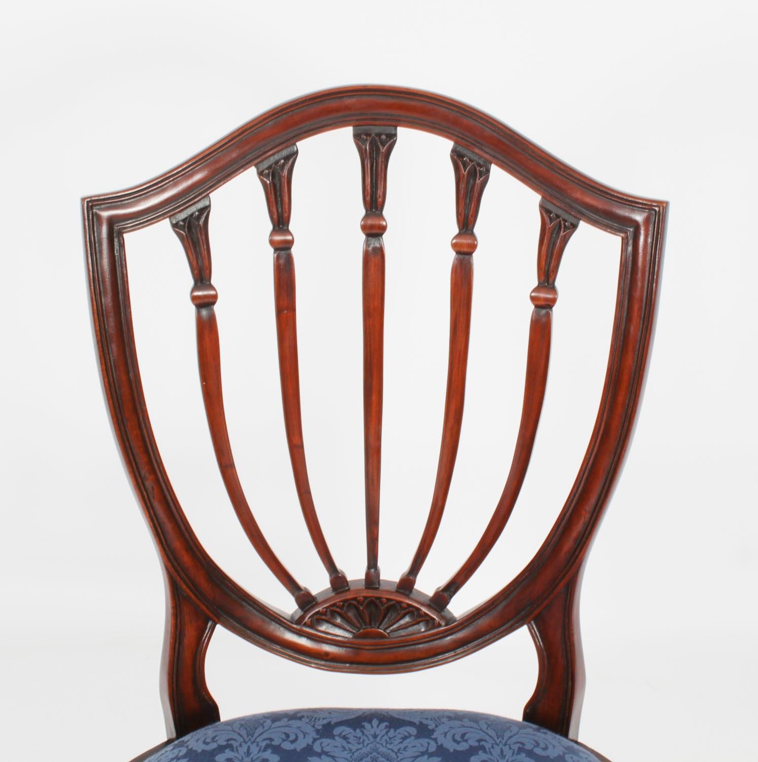 Vintage Set 10 English Hepplewhite Revival Dining Chairs 20th Century For Sale 11