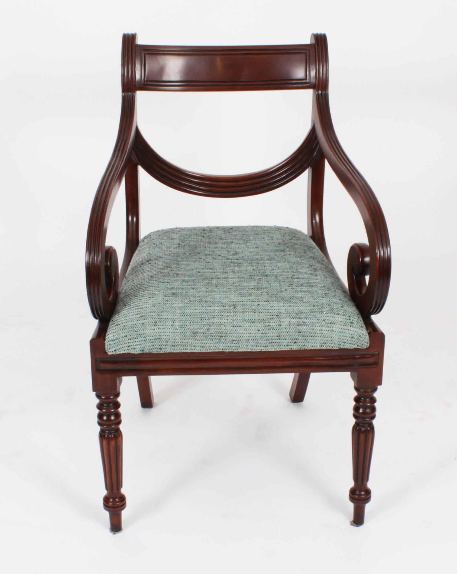 Vintage Set 10 chaises de salle à manger Regency Revive à dossier traînant 20ème siècle 4