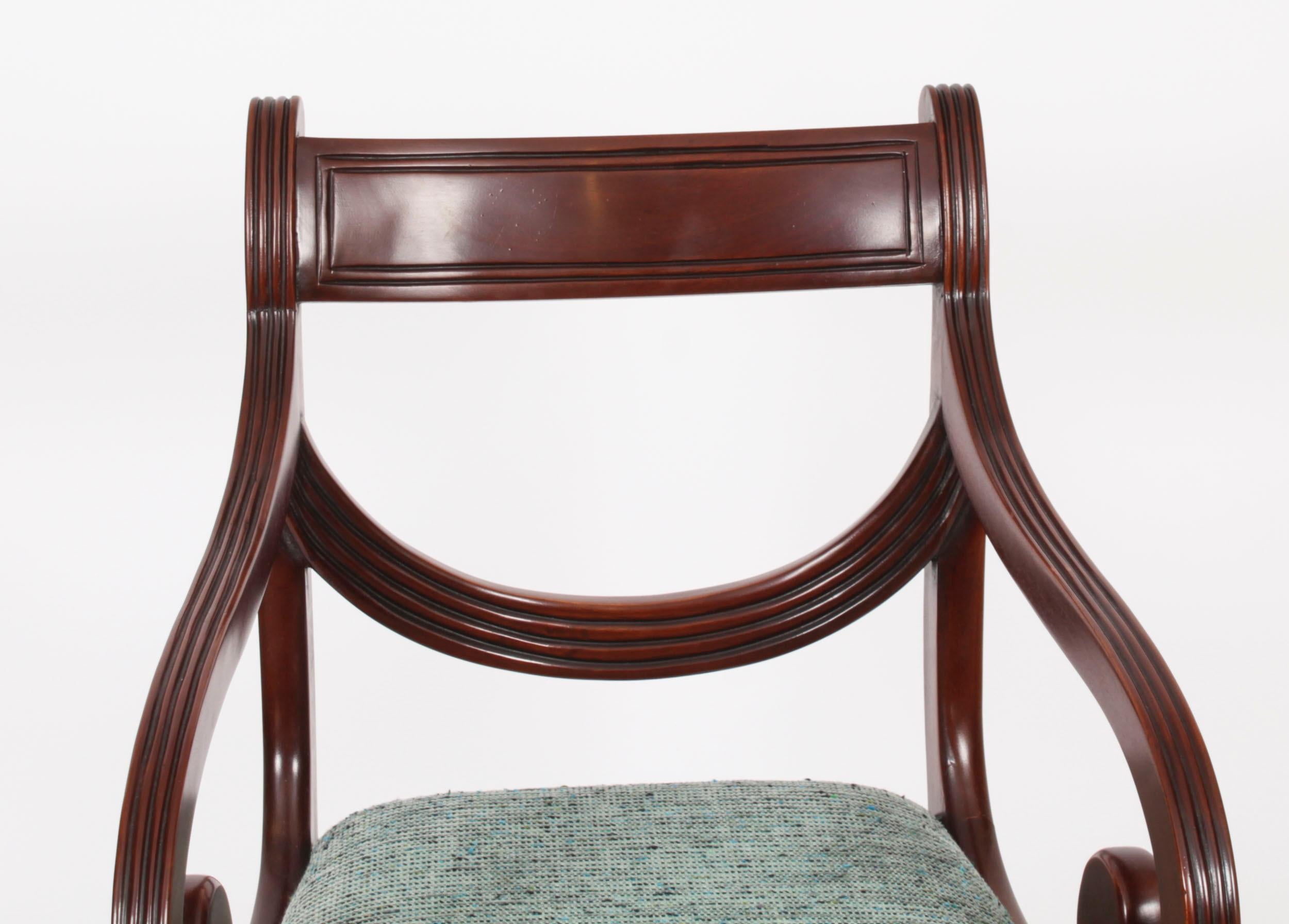 Vintage Set 10 chaises de salle à manger Regency Revive à dossier traînant 20ème siècle 5