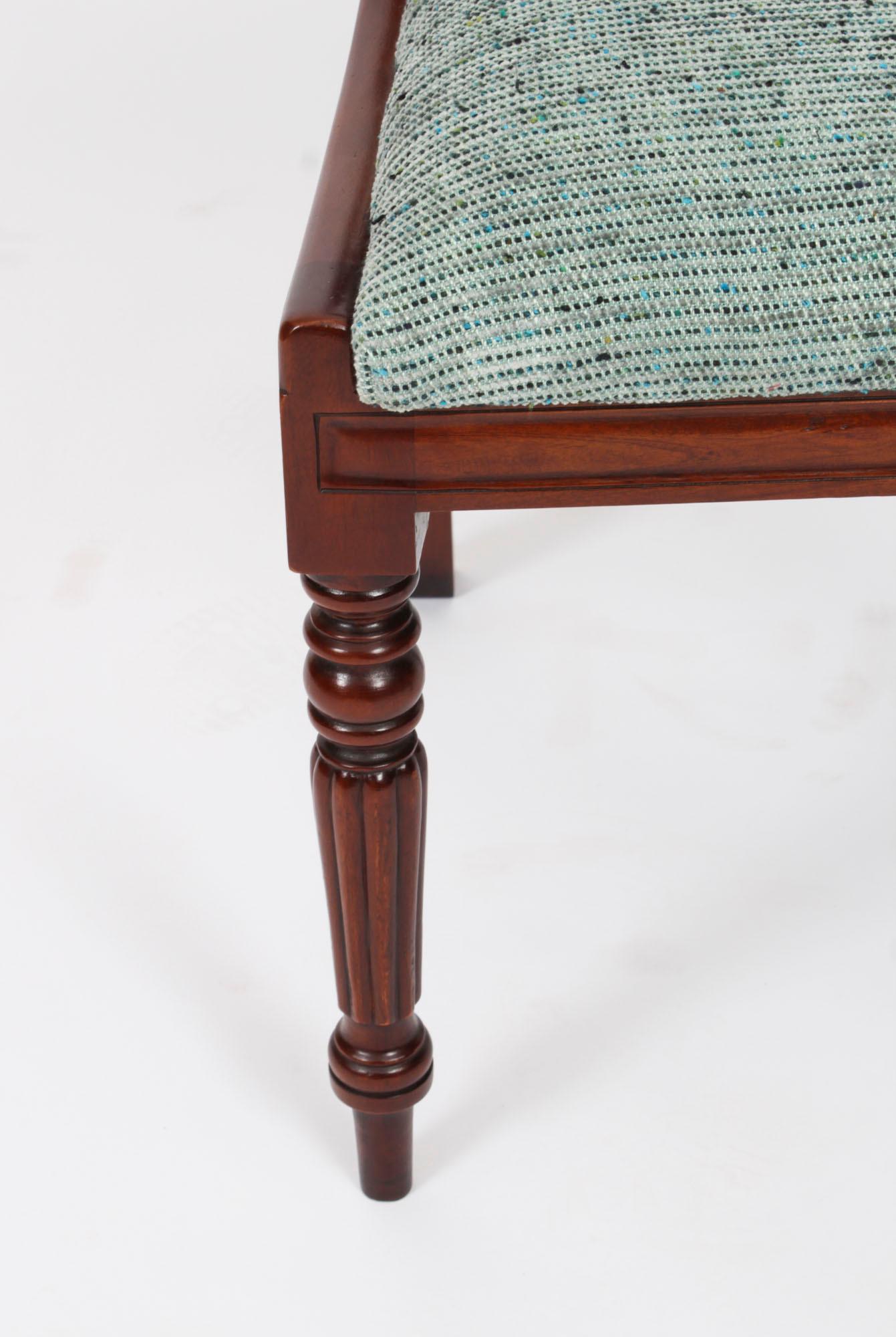 Fin du 20e siècle Vintage Set 10 chaises de salle à manger Regency Revive à dossier traînant 20ème siècle