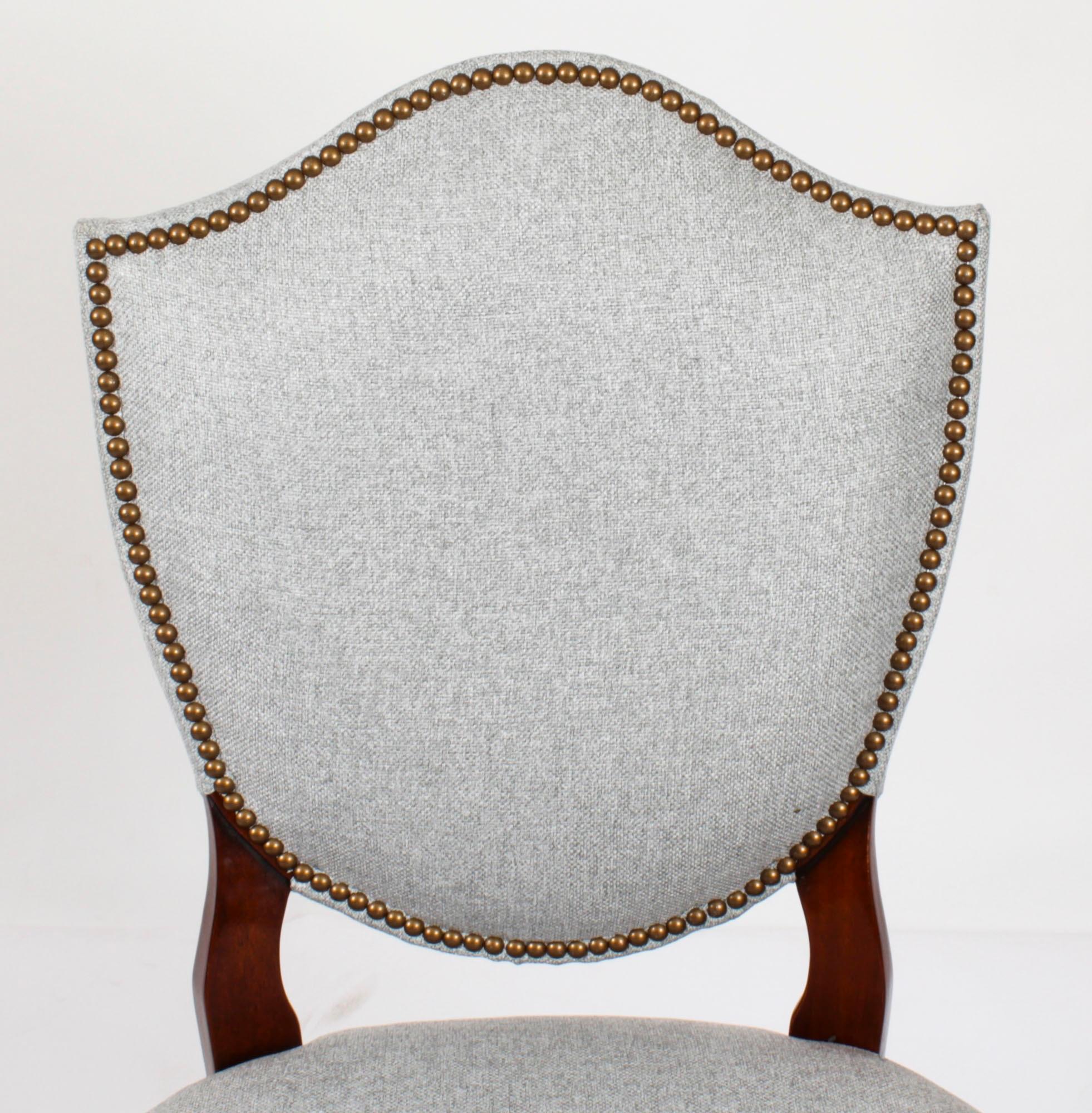 Mahogany Vintage Set 12 Hepplewhite Revival Shield Back Dining Chairs 20th Century For Sale