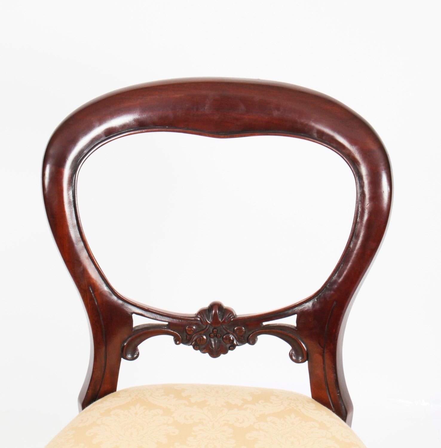 Vintage Set 12 Victorian Revival Balloon Back Dining Chairs 20th Century For Sale 12