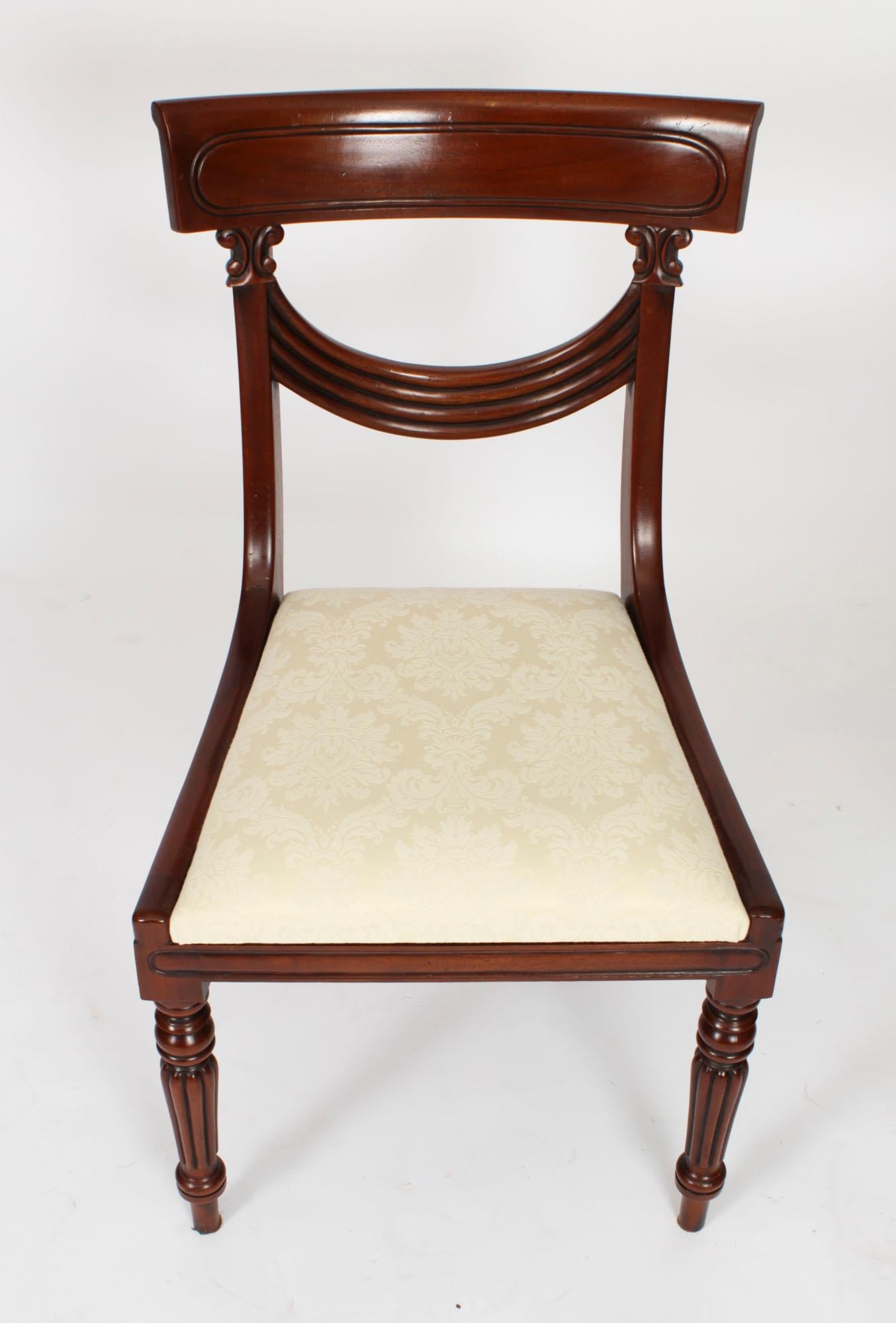 Vintage Set 14 Regency Revival Swag Back Dining Chairs 20th Century In Good Condition For Sale In London, GB