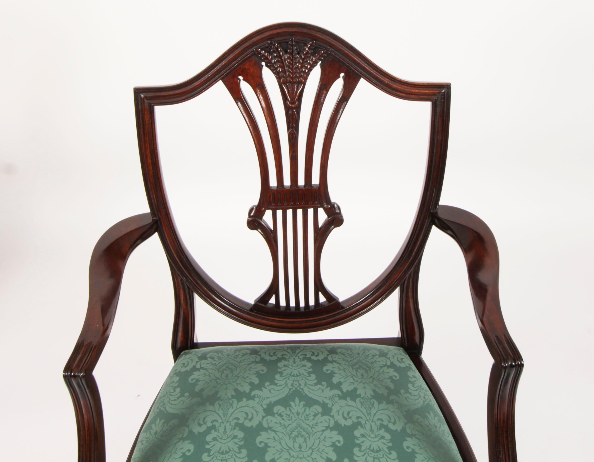 Vintage Set 14 Wheatsheaf Shieldback Dining Chairs 20th Century  For Sale 6