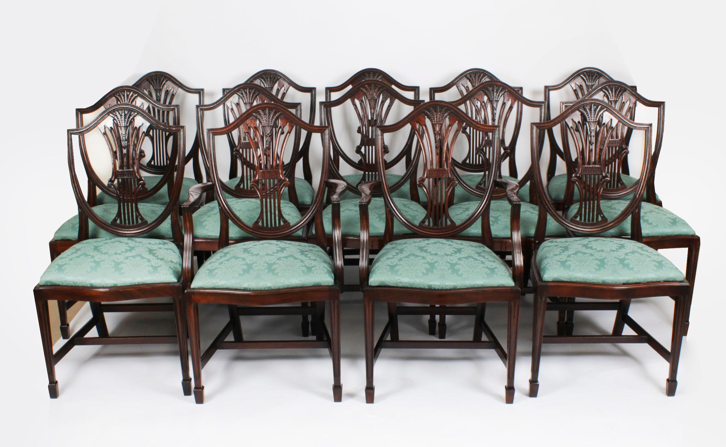 Vintage Set 14 Wheatsheaf Shieldback Dining Chairs 20th Century  For Sale 13