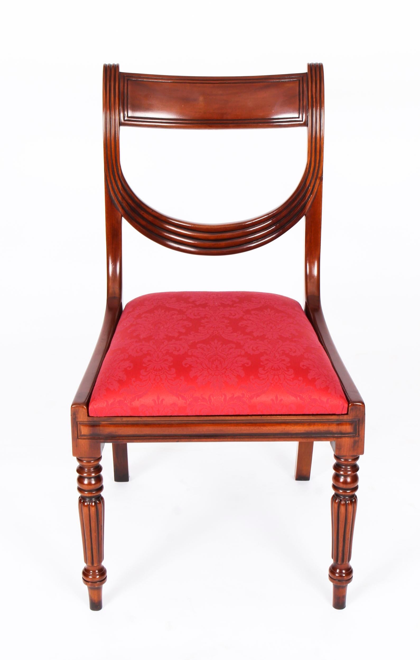 Vintage Set 22 Regency Revival Swag back Dining Chairs 20th Century For Sale 7