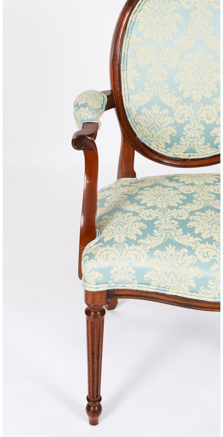 Vintage Set 8 Louis XIV Revival Upholstered Back Dining Chairs 20th Century in vendita 8
