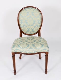 Vintage Set 8 chaises de salle à manger Louis XIV Revival à dossier tapissé 20ème siècle