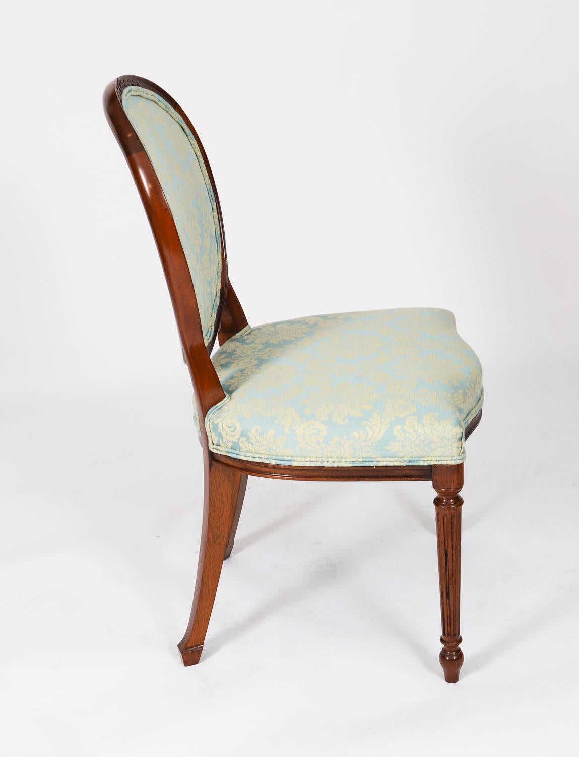 Inglese Vintage Set 8 Louis XIV Revival Upholstered Back Dining Chairs 20th Century in vendita