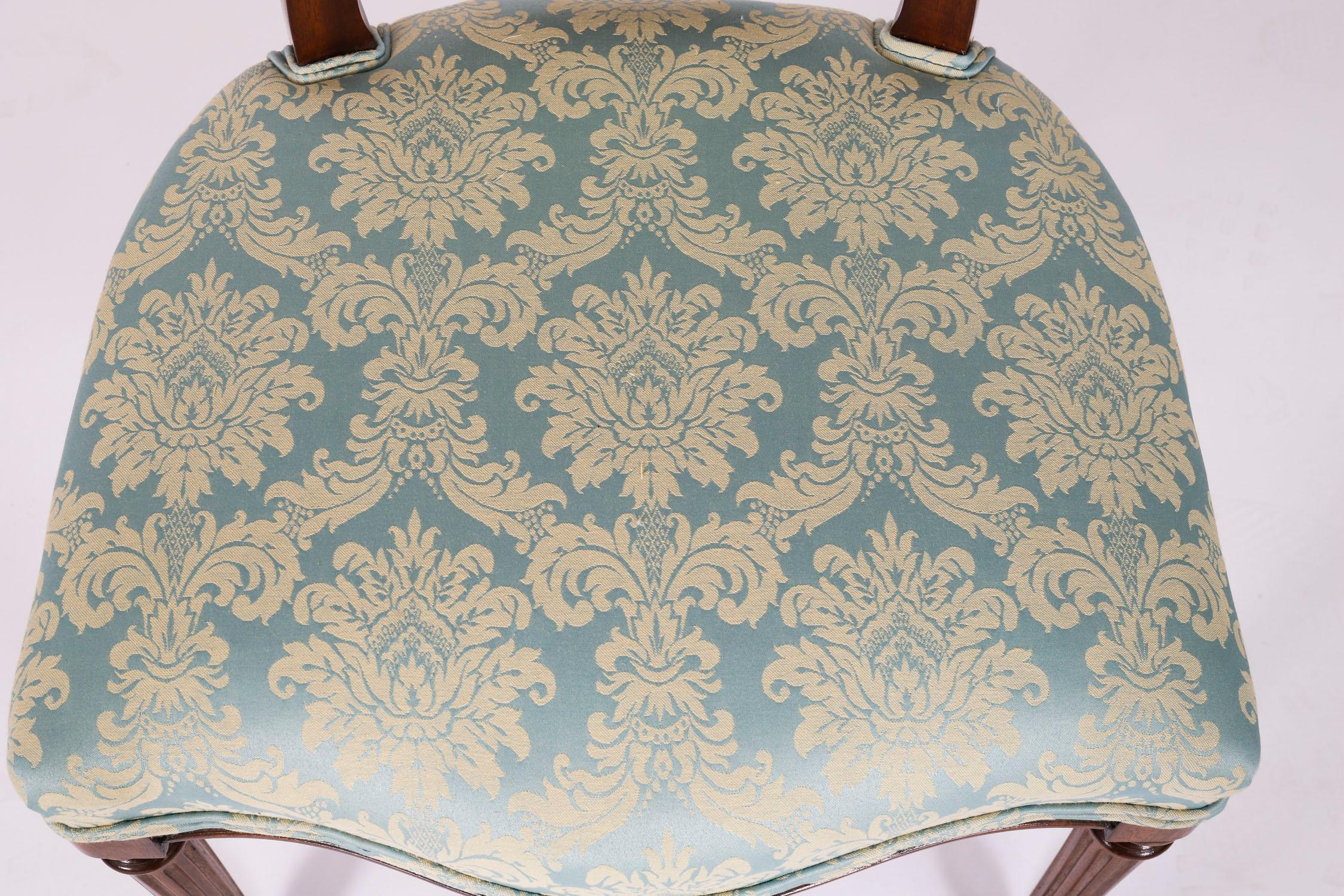 XX secolo Vintage Set 8 Louis XIV Revival Upholstered Back Dining Chairs 20th Century in vendita