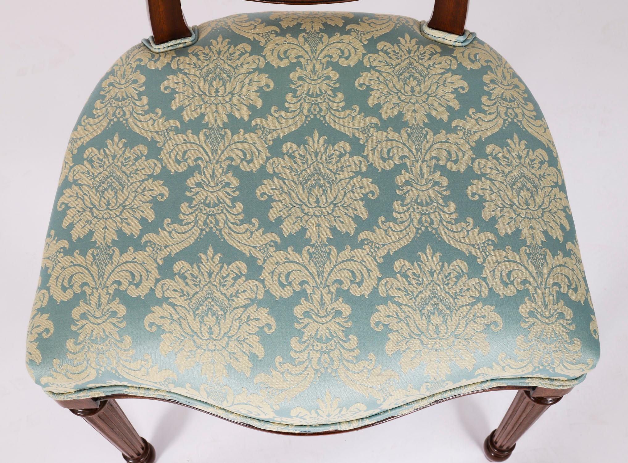 Damasco Vintage Set 8 Louis XIV Revival Upholstered Back Dining Chairs 20th Century in vendita