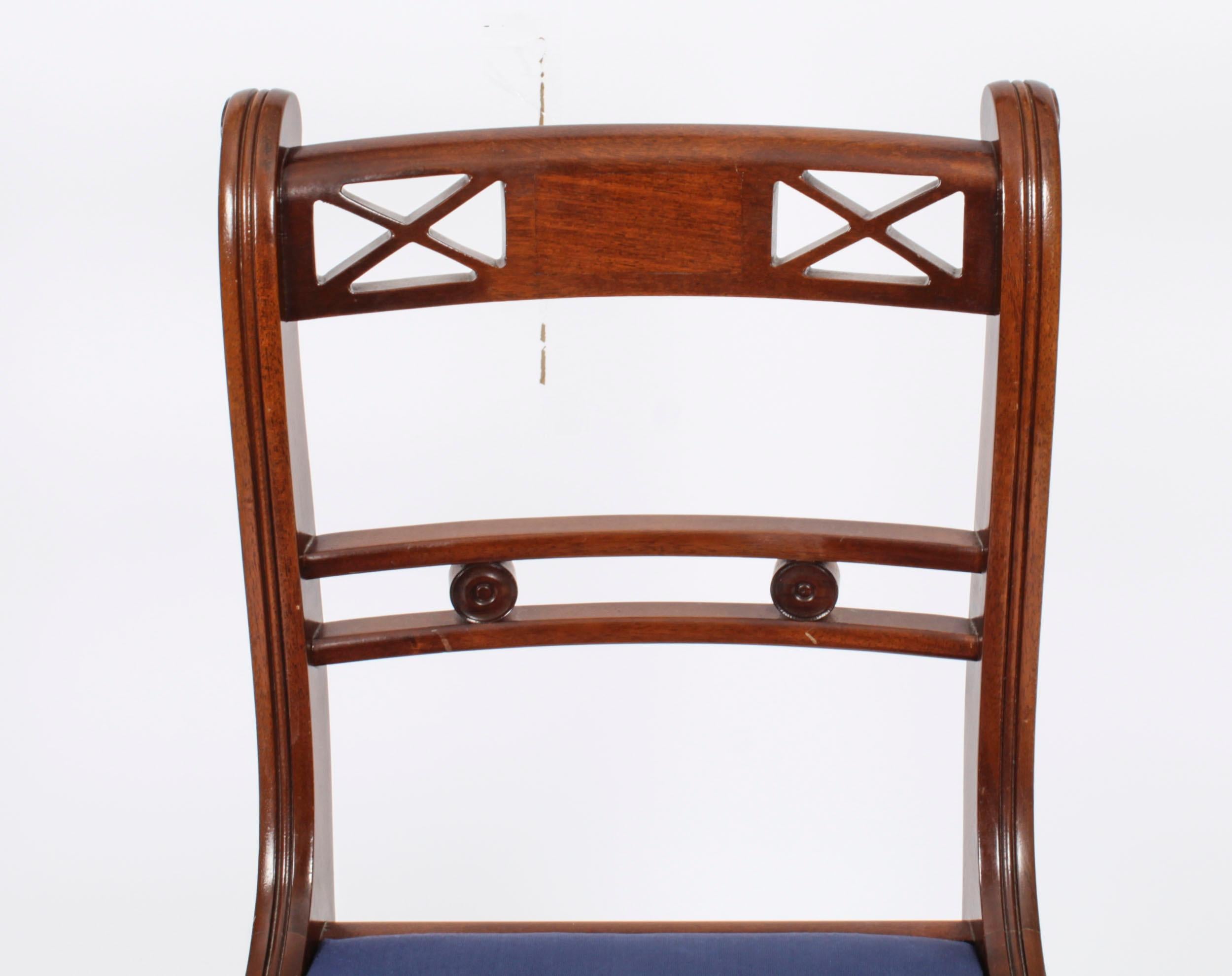 Vintage Set 8 Regency Revival Bar back Dining Chairs 20th Century In Good Condition For Sale In London, GB