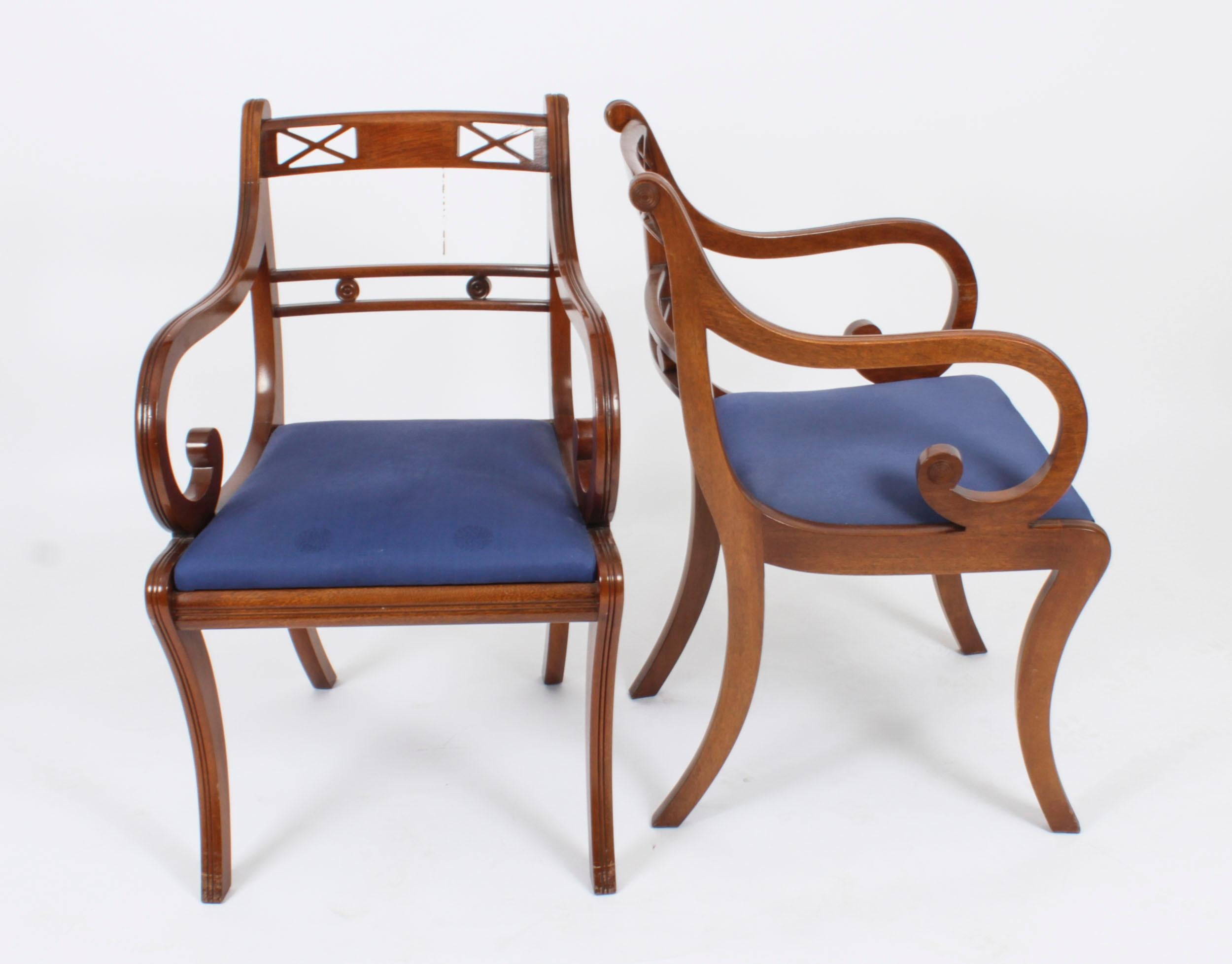 Vintage Set 8 Regency Revival Bar back Dining Chairs 20th Century For Sale 3