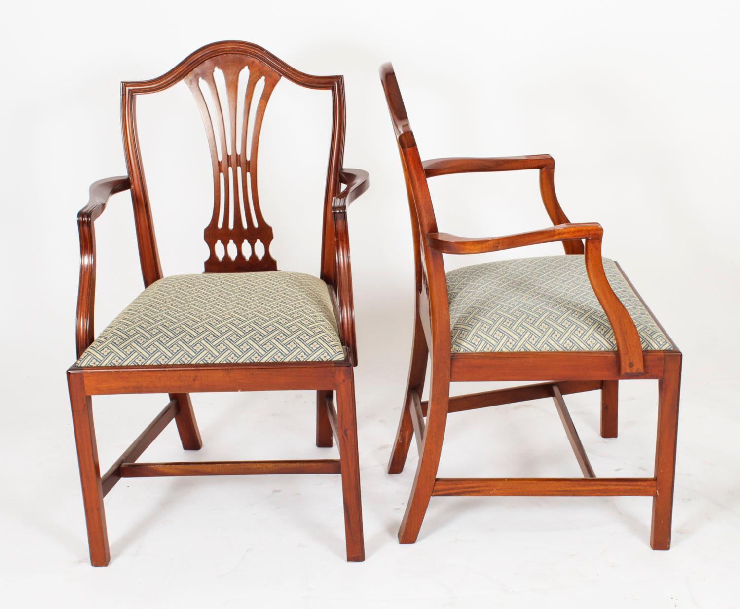 Vintage Set 8 Shield Back Dining Chairs by William Tillman 20th C 3