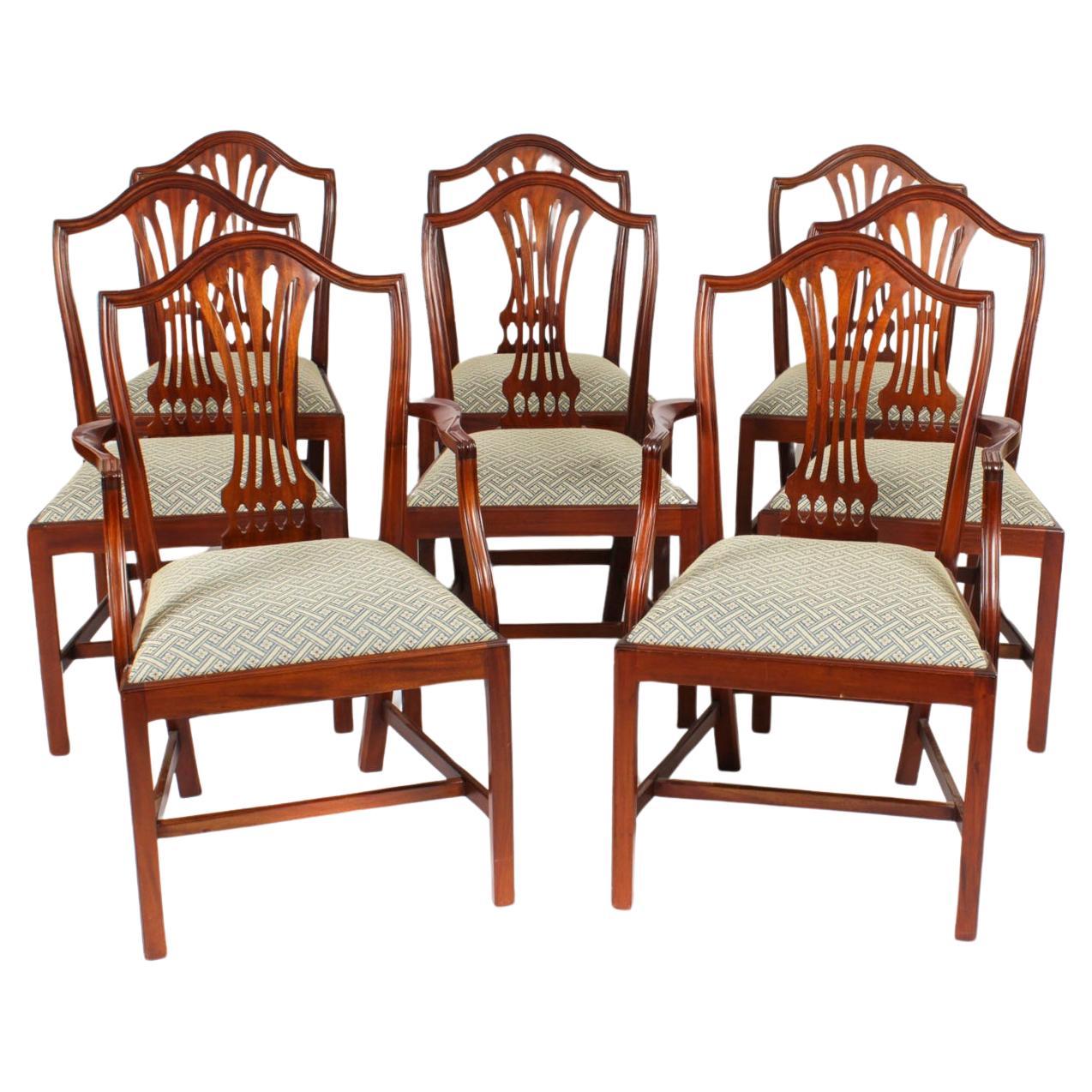 Vintage Set 8 Shield Back Dining Chairs by William Tillman 20th C