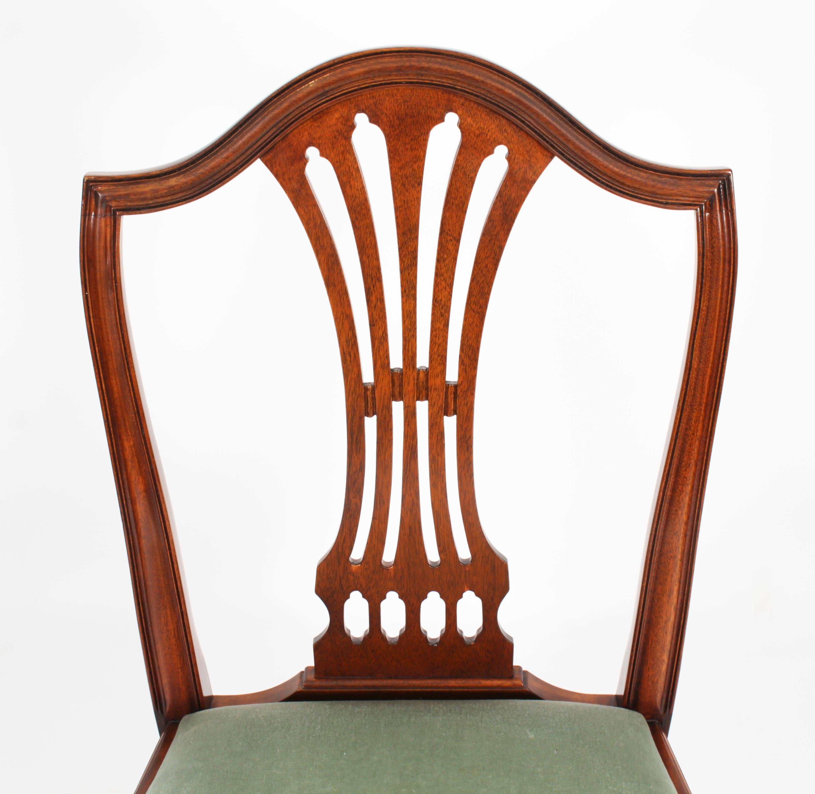 Late 20th Century Vintage Set 8 Shield Back Dining Chairs by William Tillman 20th Century