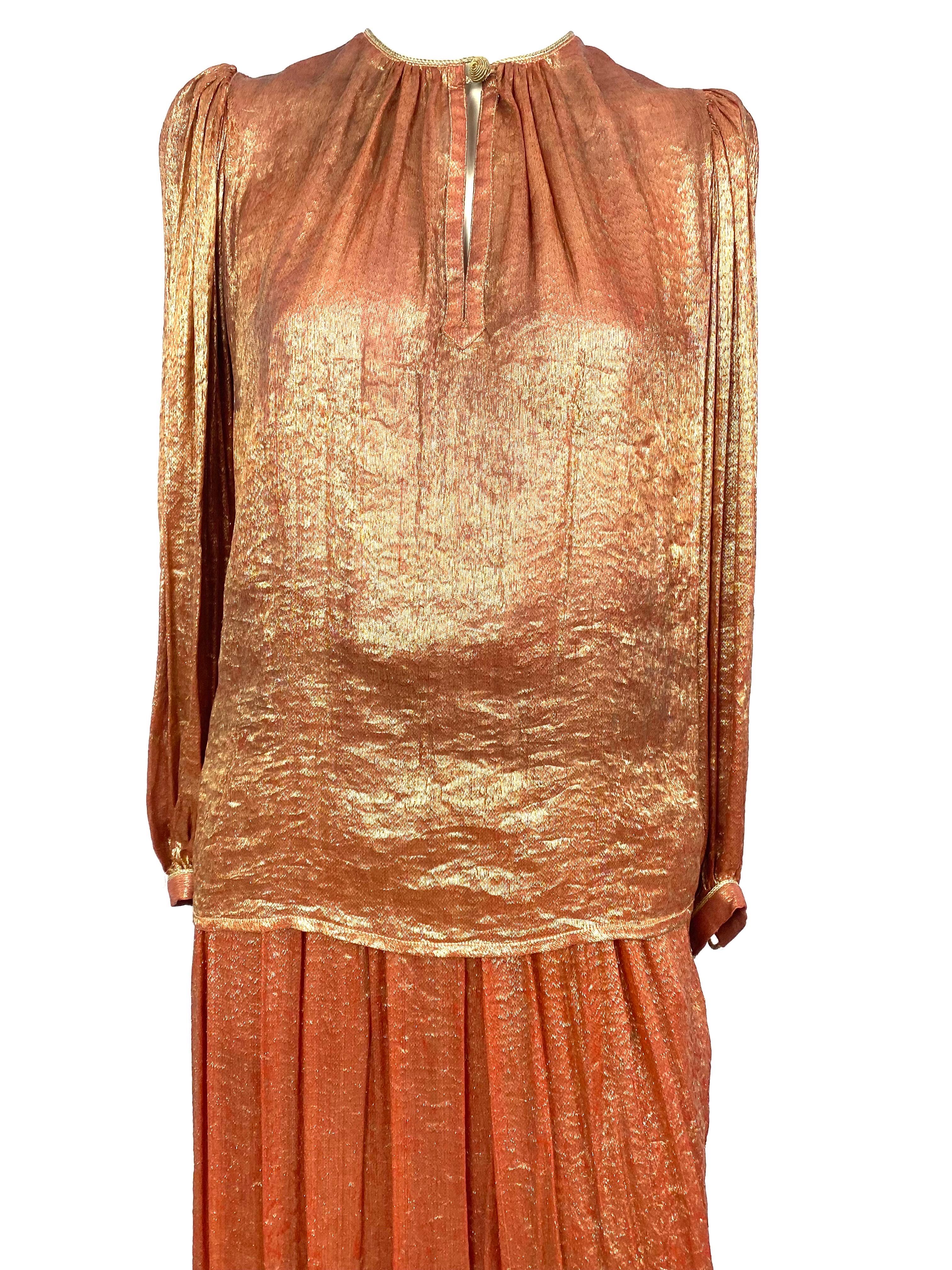 Vintage set from the 1970s by Yves Saint Laurent in gold and bronze silk lamé 6