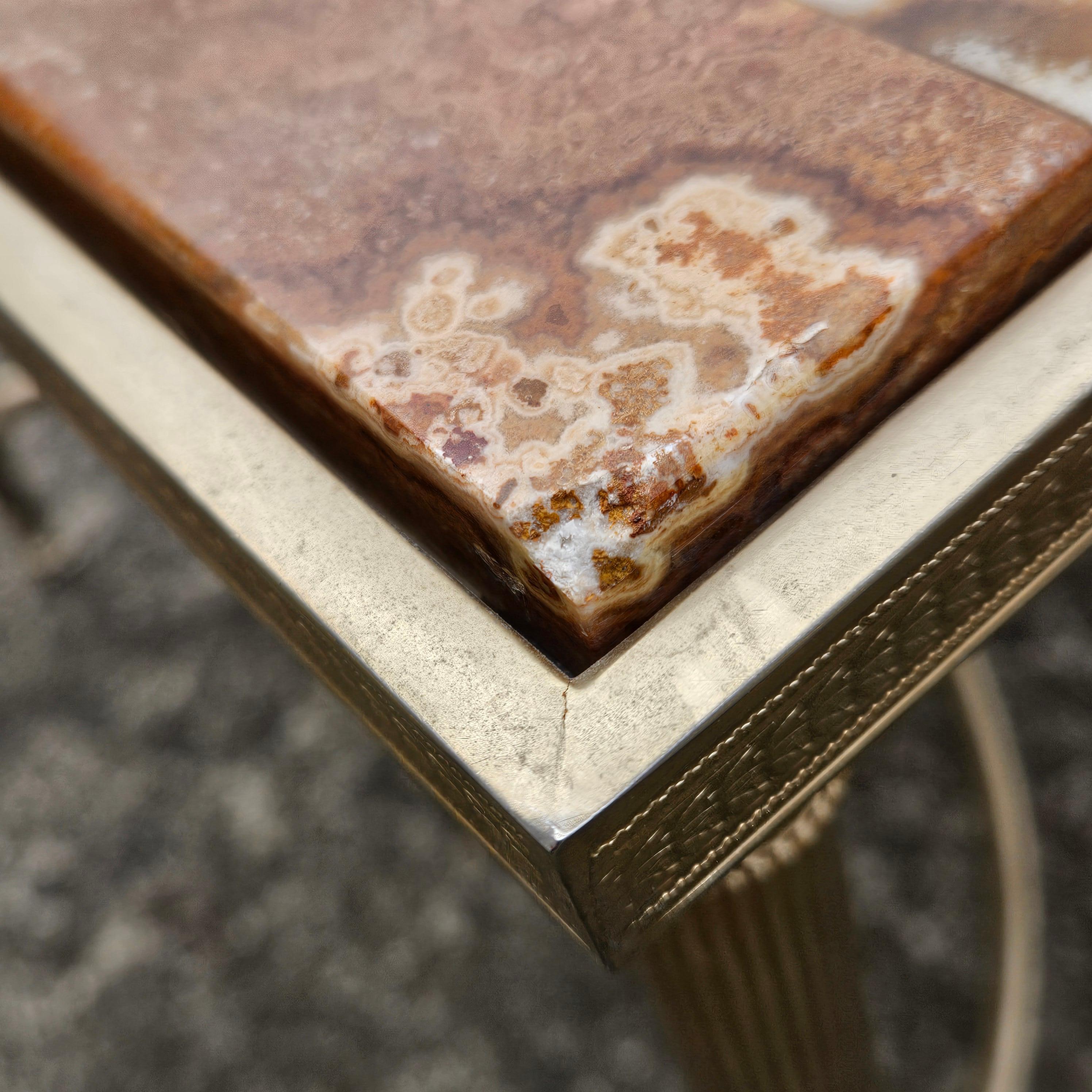 By Vintage Set of 1 Onyx  Table basse et 2 tables d'appoint - Maison Jansen Style-70 en vente 7