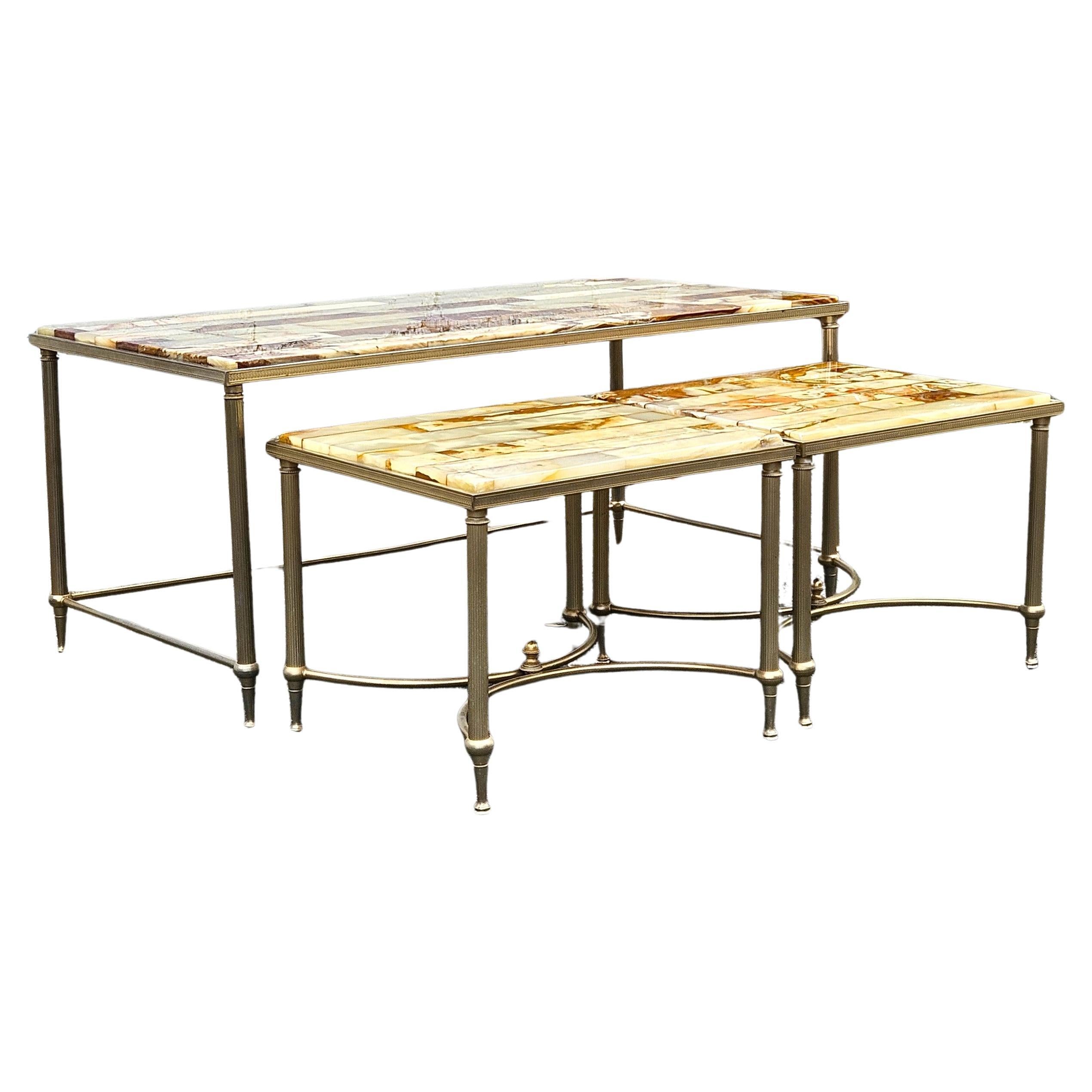 Hollywood Regency By Vintage Set of 1 Onyx  Table basse et 2 tables d'appoint - Maison Jansen Style-70 en vente