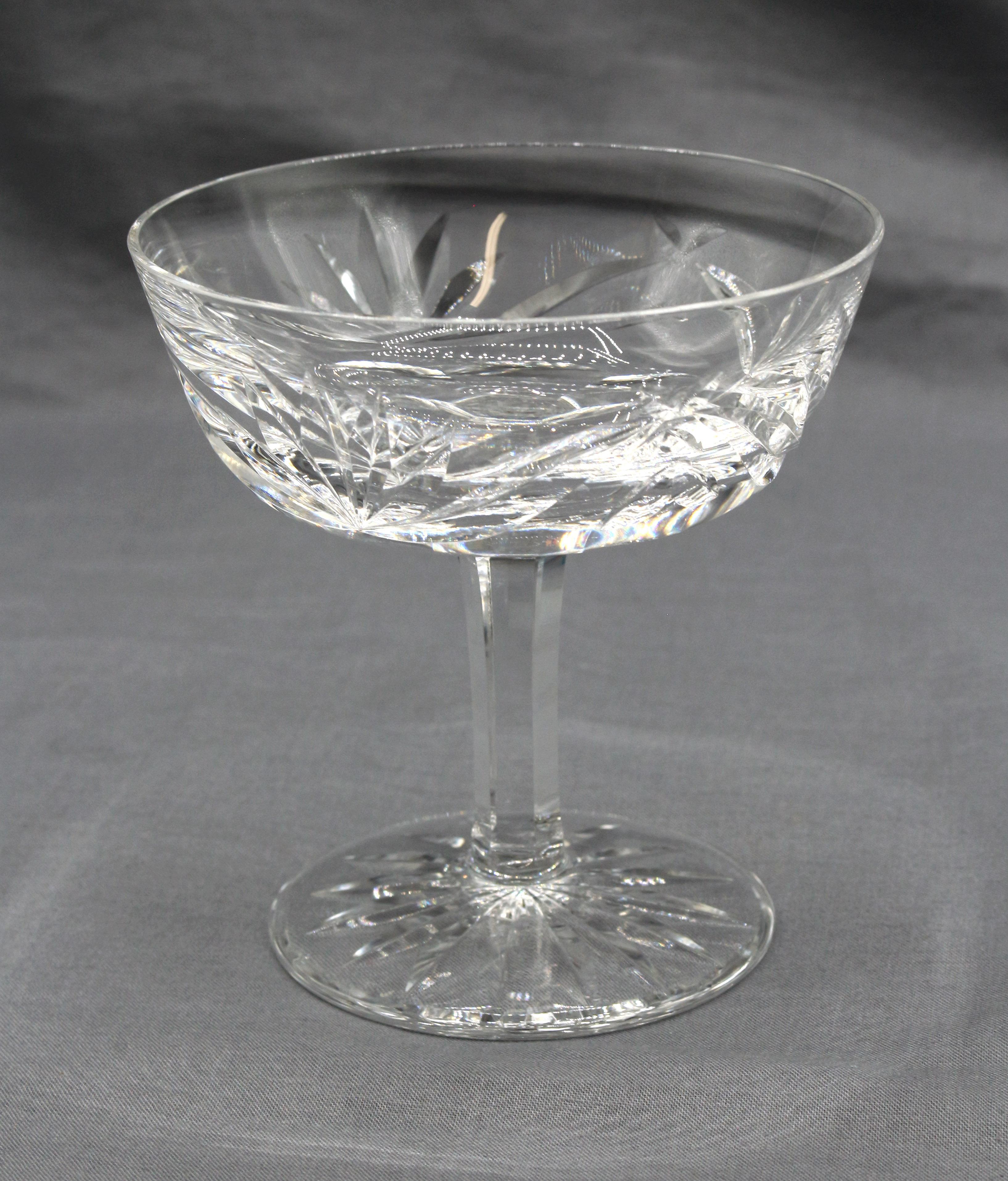Vintage Set of 12 Champagnes Coupes or Tall Sherberts In Good Condition In Chapel Hill, NC