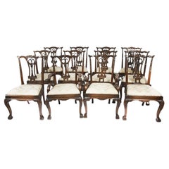 Conjunto Vintage de 12 Sillas de Comedor Chippendale de Caoba Mediados del Siglo XX