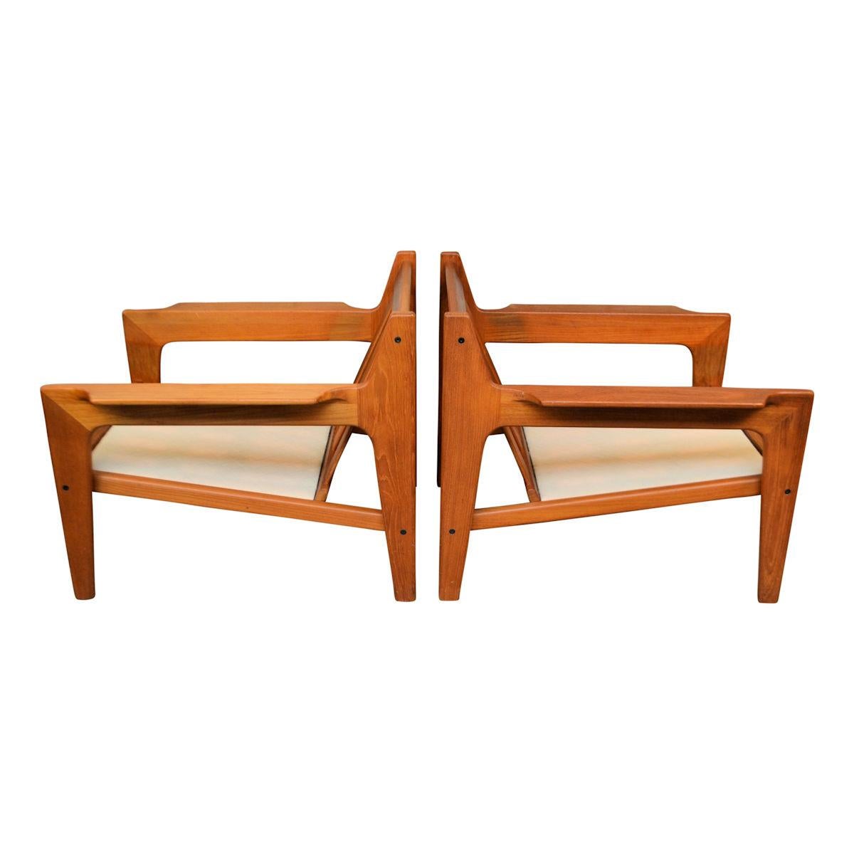 Vintage Set of 2 Danish Design Arne Wahl Iversen Teak Lounge Chairs 2
