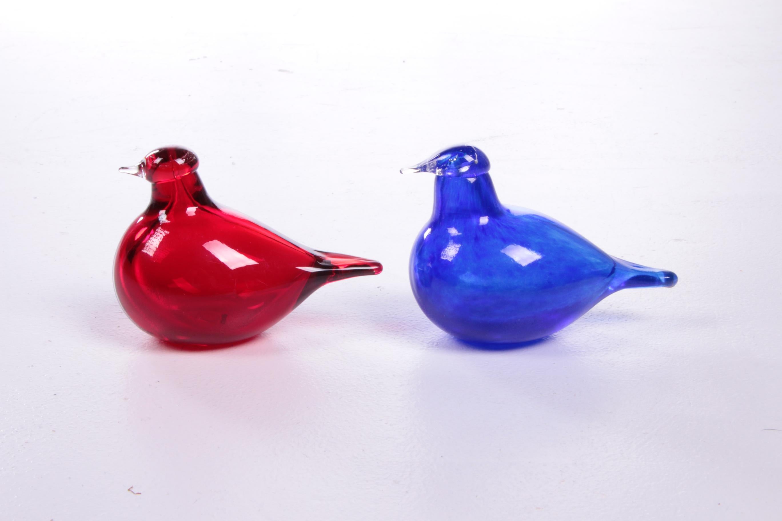 The Little Tern has been a fan favorite since its debut in 2005 and we have a beautiful set in a red and blue variant.

Toikka collectors will be pleased to hear that this beautiful performance features the same plump body, tapered tail, delicate