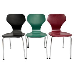 Set di 3 sedie moderne danesi vintage di Phoenix, Danimarca, anni '90. Set di 3 sedie moderne danesi vintage di Phoenix, Danimarca, anni '90.