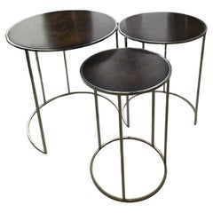 Ensemble vintage de 3 tables gigognes flamboyantes en acajou/chrome
