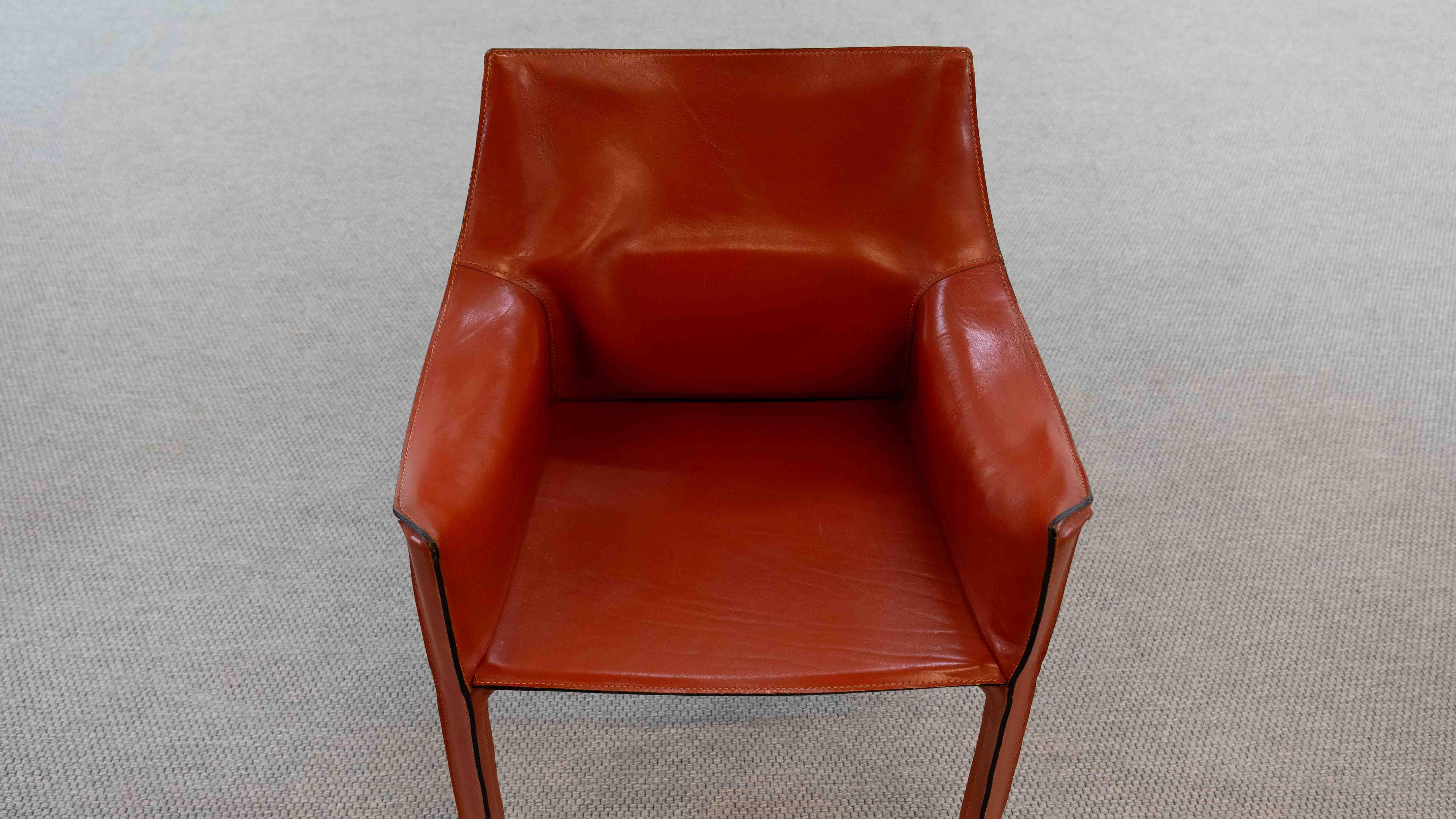 Vintage Set of 4 Cassina CAB 413 Armchairs by Mario Bellini, 1976 For Sale 3