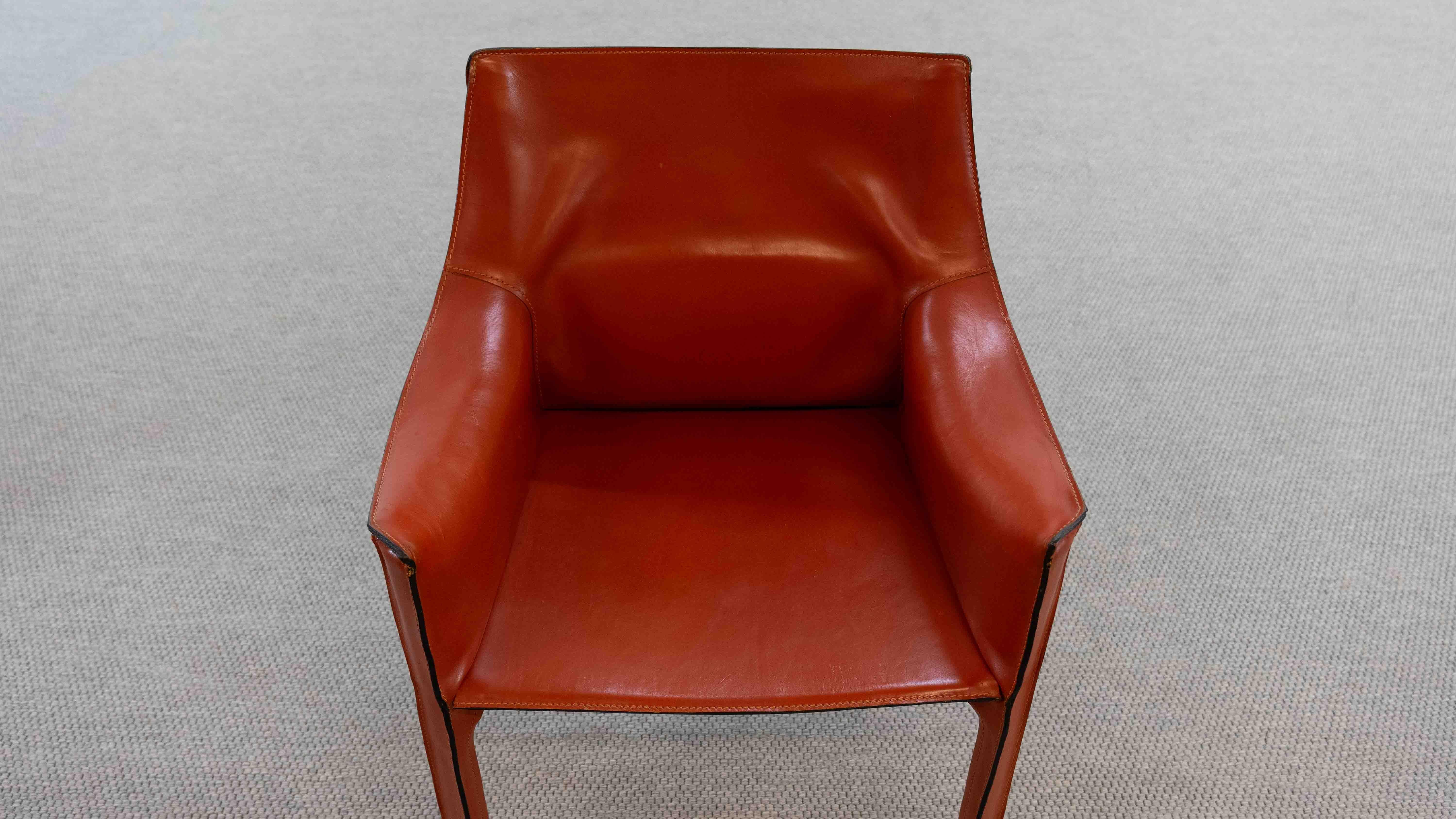 Vintage Set of 4 Cassina CAB 413 Armchairs by Mario Bellini, 1976 For Sale 4