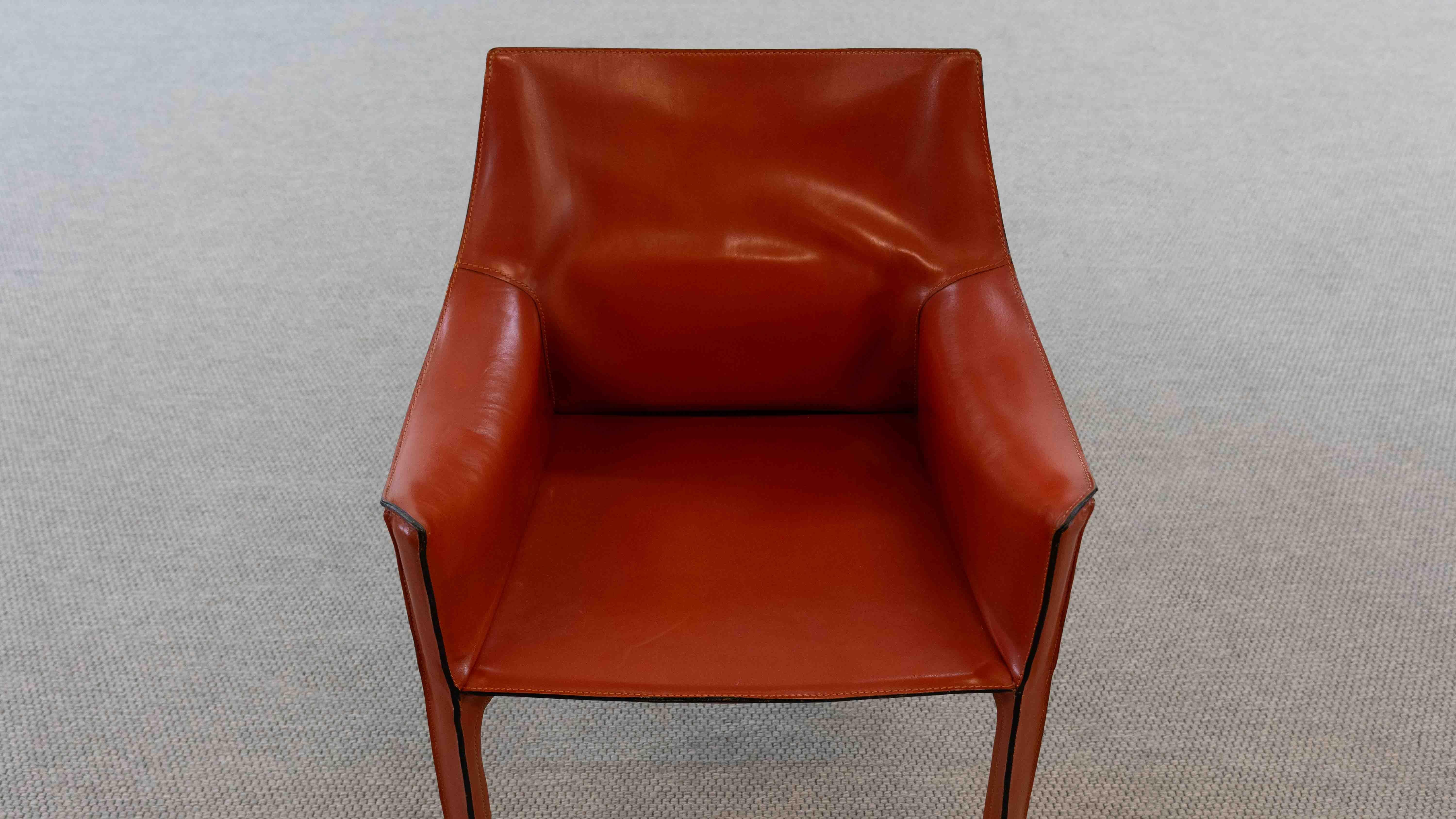 Vintage Set of 4 Cassina CAB 413 Armchairs by Mario Bellini, 1976 For Sale 6