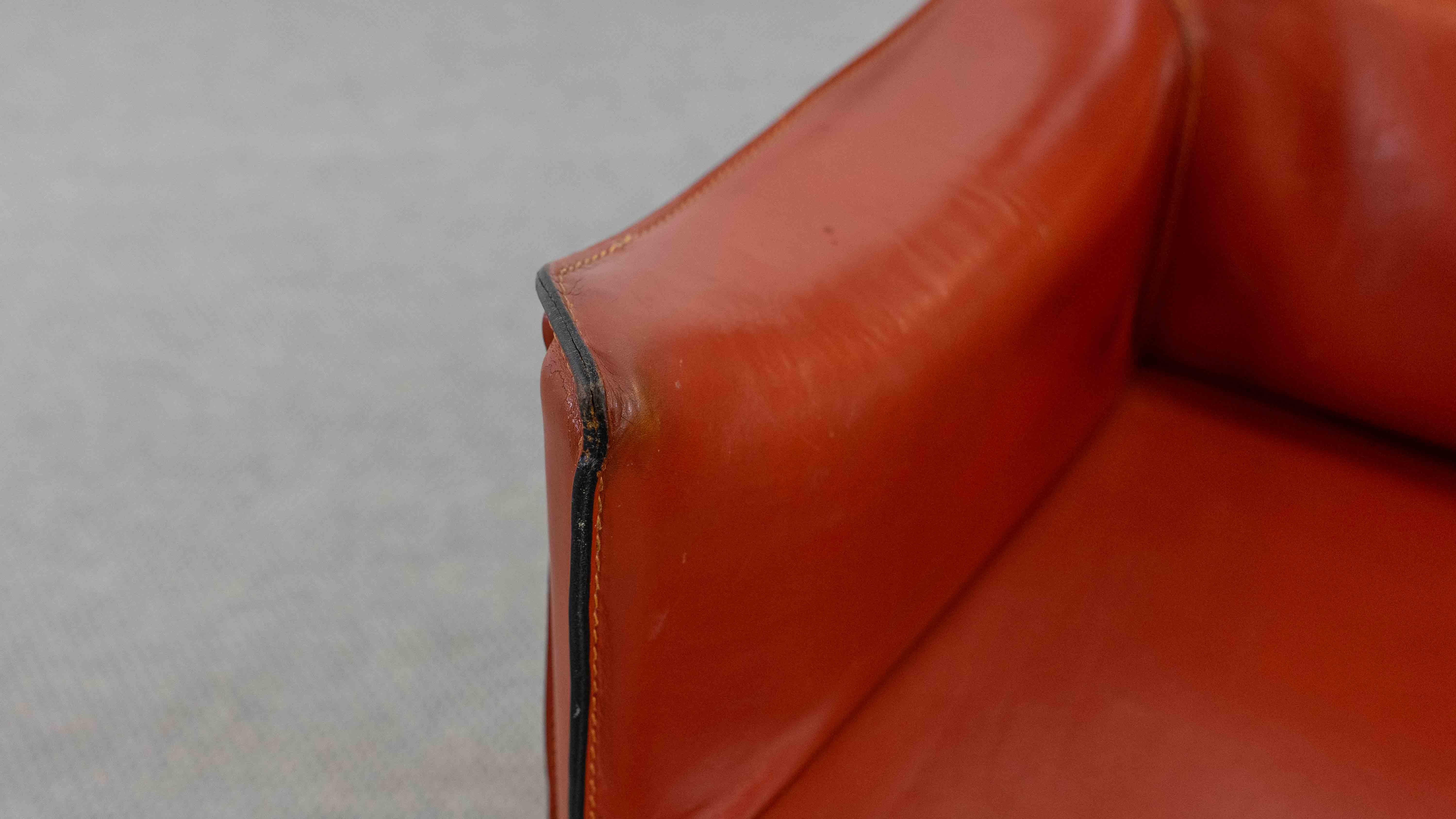 Vintage Set of 4 Cassina CAB 413 Armchairs by Mario Bellini, 1976 For Sale 11