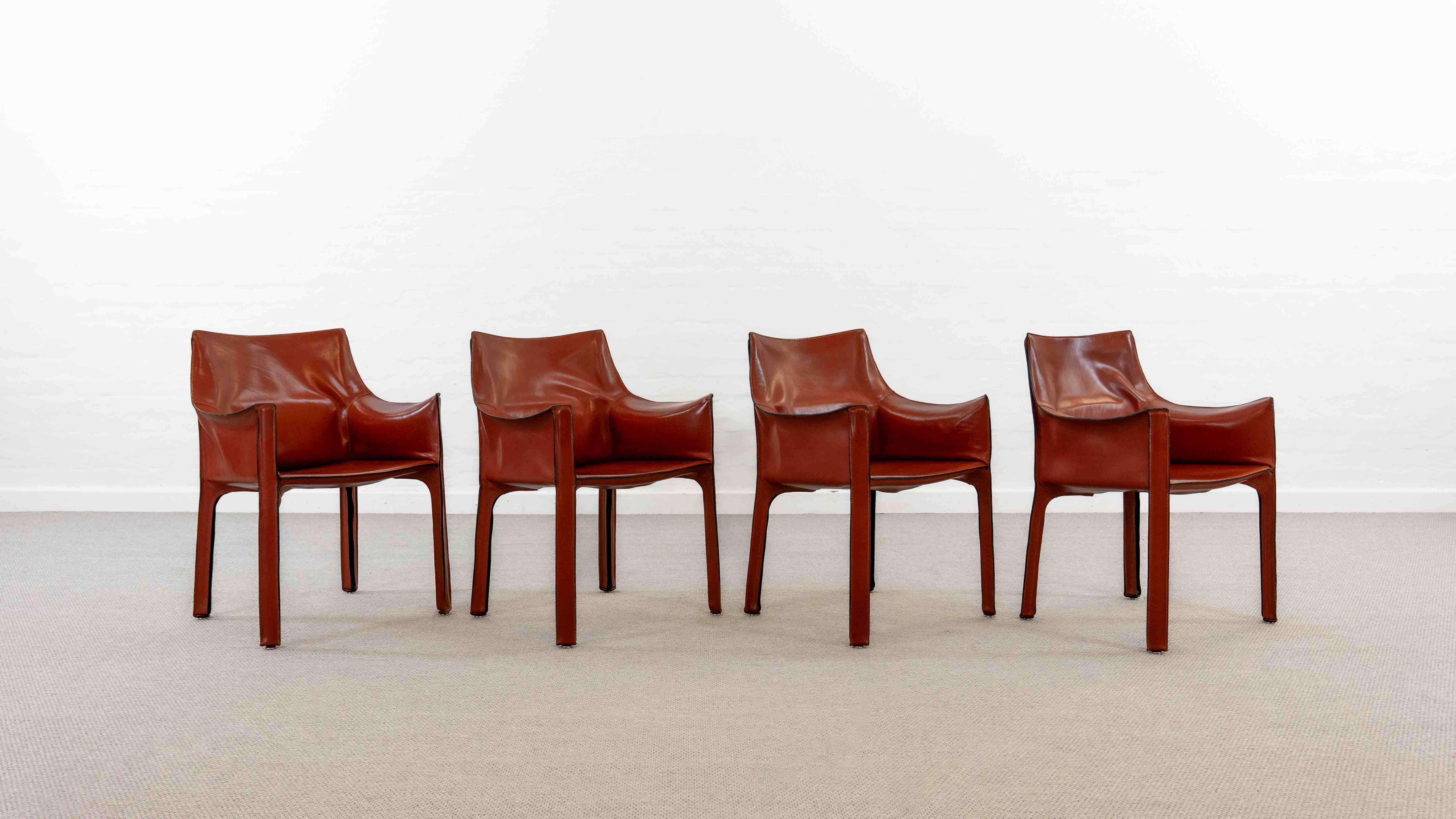 Mid-Century Modern Vintage Set of 4 Cassina CAB 413 Armchairs by Mario Bellini, 1976 For Sale