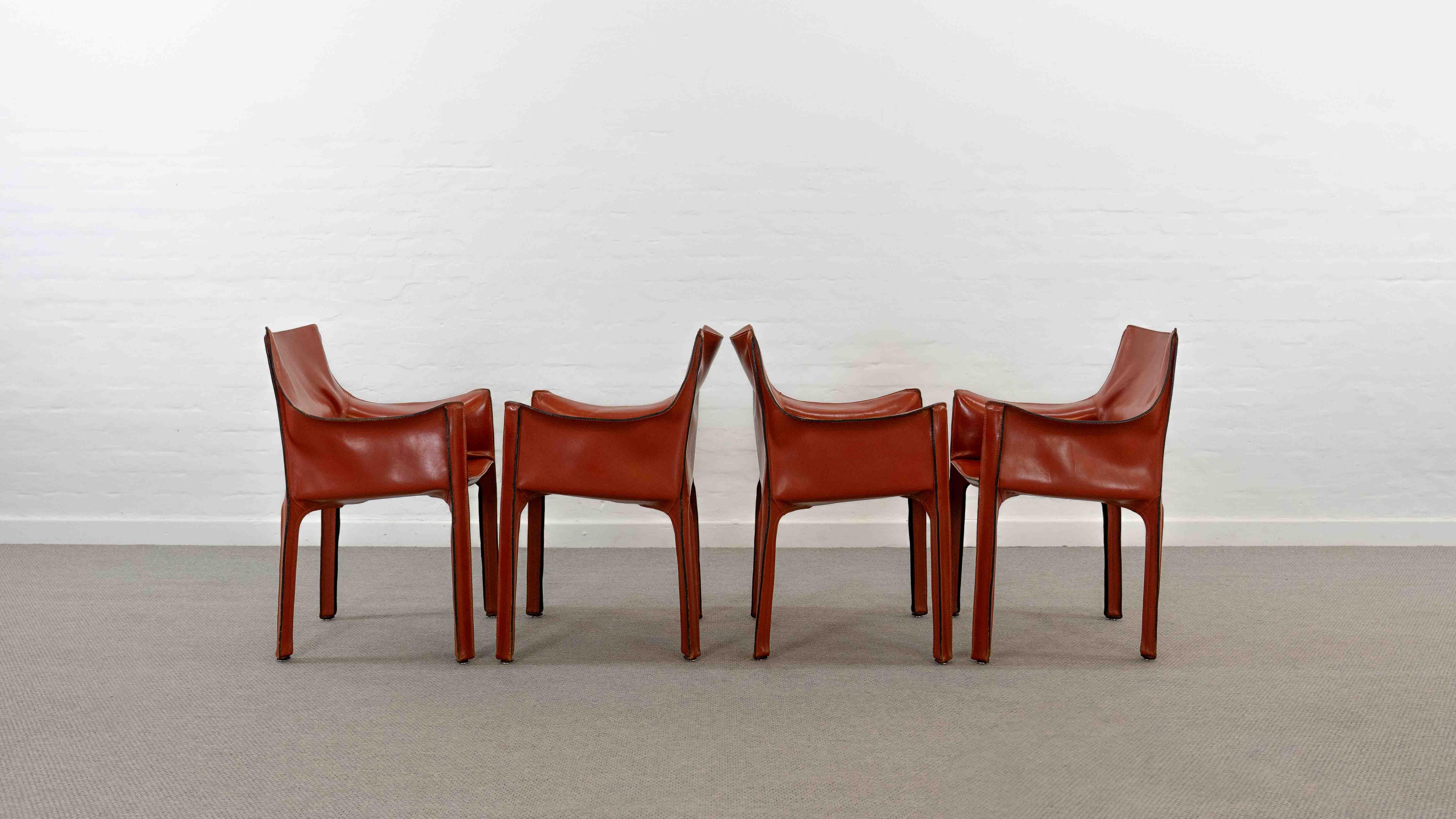 Leather Vintage Set of 4 Cassina CAB 413 Armchairs by Mario Bellini, 1976 For Sale
