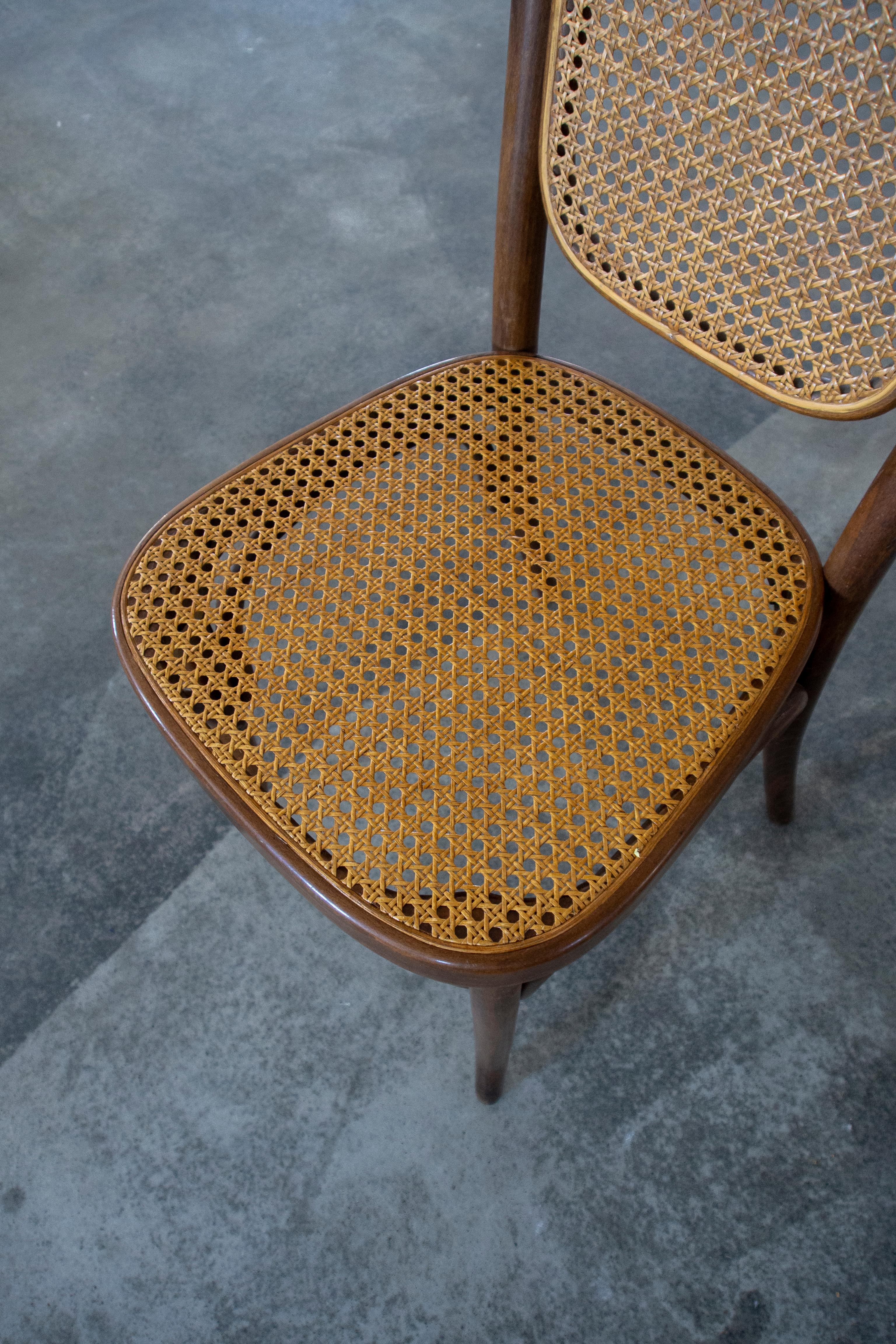 Vintage Set of 4 Dining Chairs in Rattan and Bentwood by Mundus, Yugoslavia 1970 For Sale 2